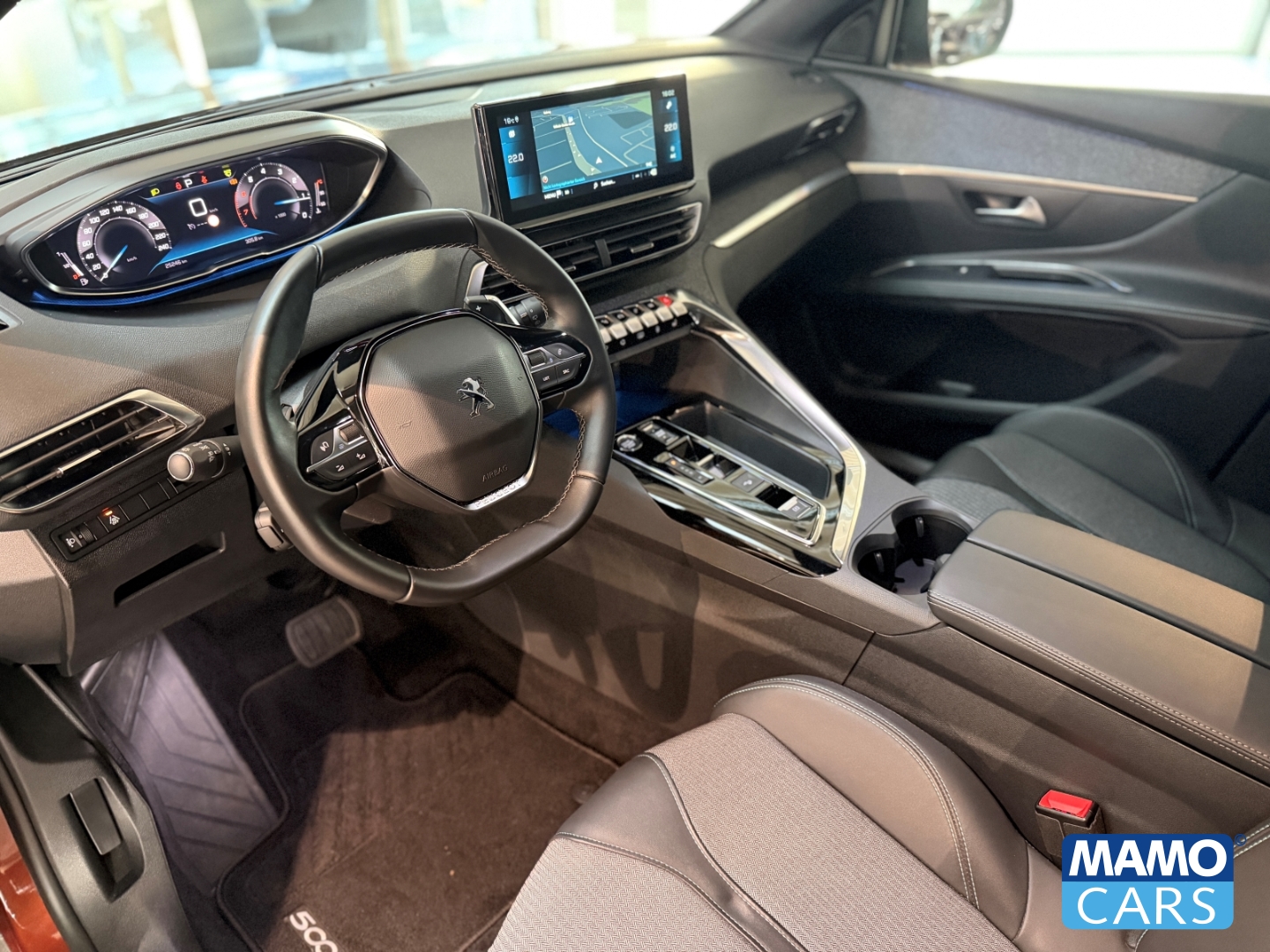 Fahrzeugabbildung Peugeot 5008 AllurePack,1.2 PureTech130 ab 1,99%/TEMP/CAM/SHZ/LED