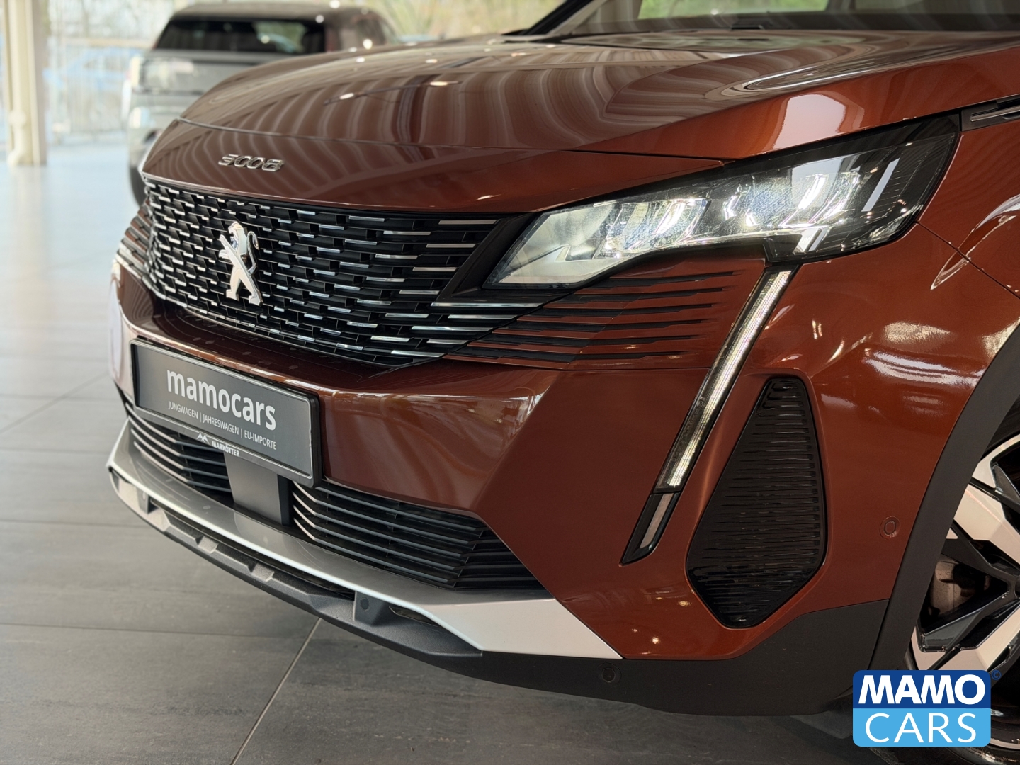 Fahrzeugabbildung Peugeot 5008 AllurePack,1.2 PureTech130 ab 1,99%/TEMP/CAM/SHZ/LED