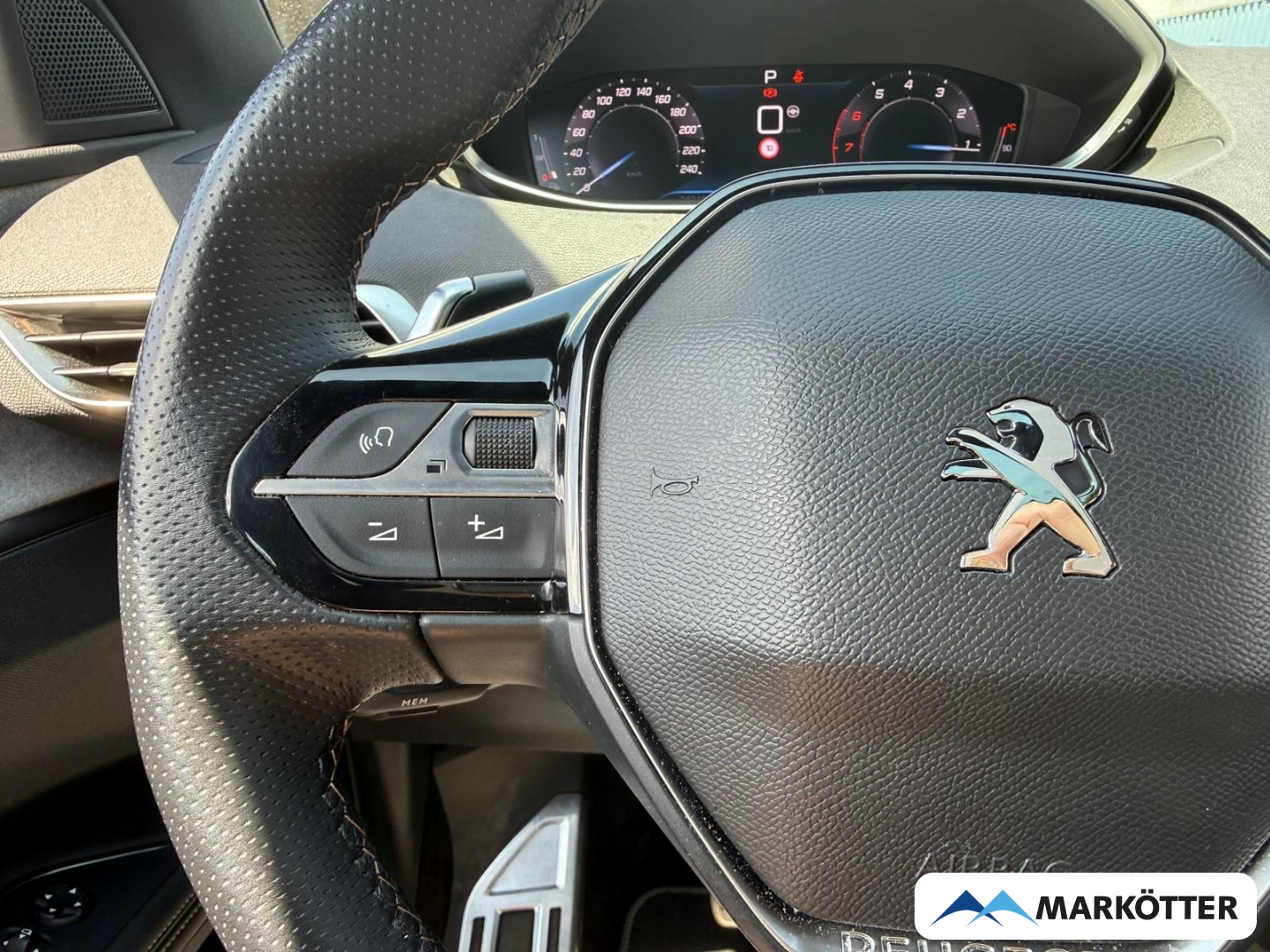 Fahrzeugabbildung Peugeot 3008 GT ACC/BLIS/CARPLY/360CAM/PANO/NAVI/LED