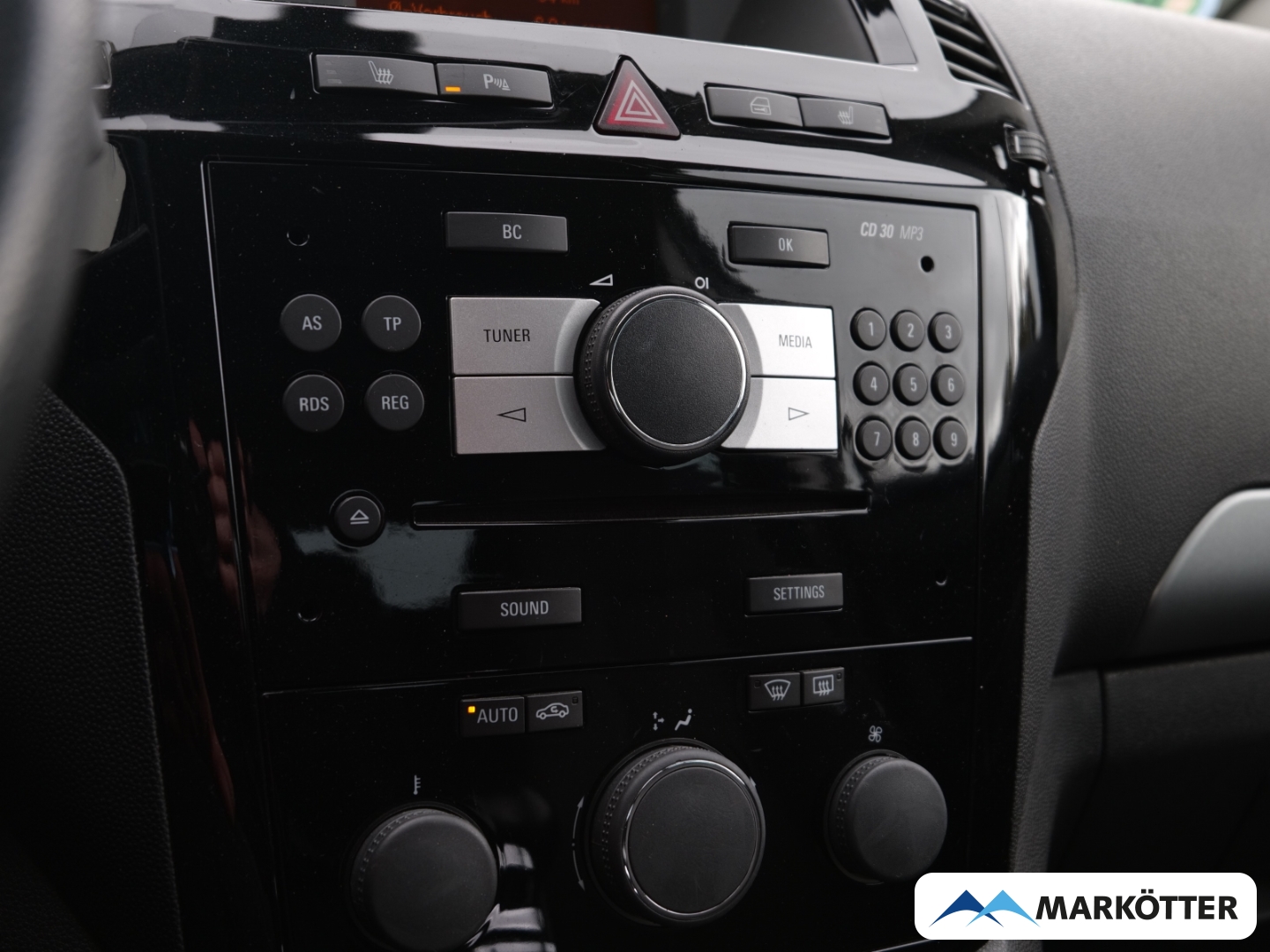 Fahrzeugabbildung Opel Zafira B 1.8 Family Plus 7-Sitzer/BI-Xenon