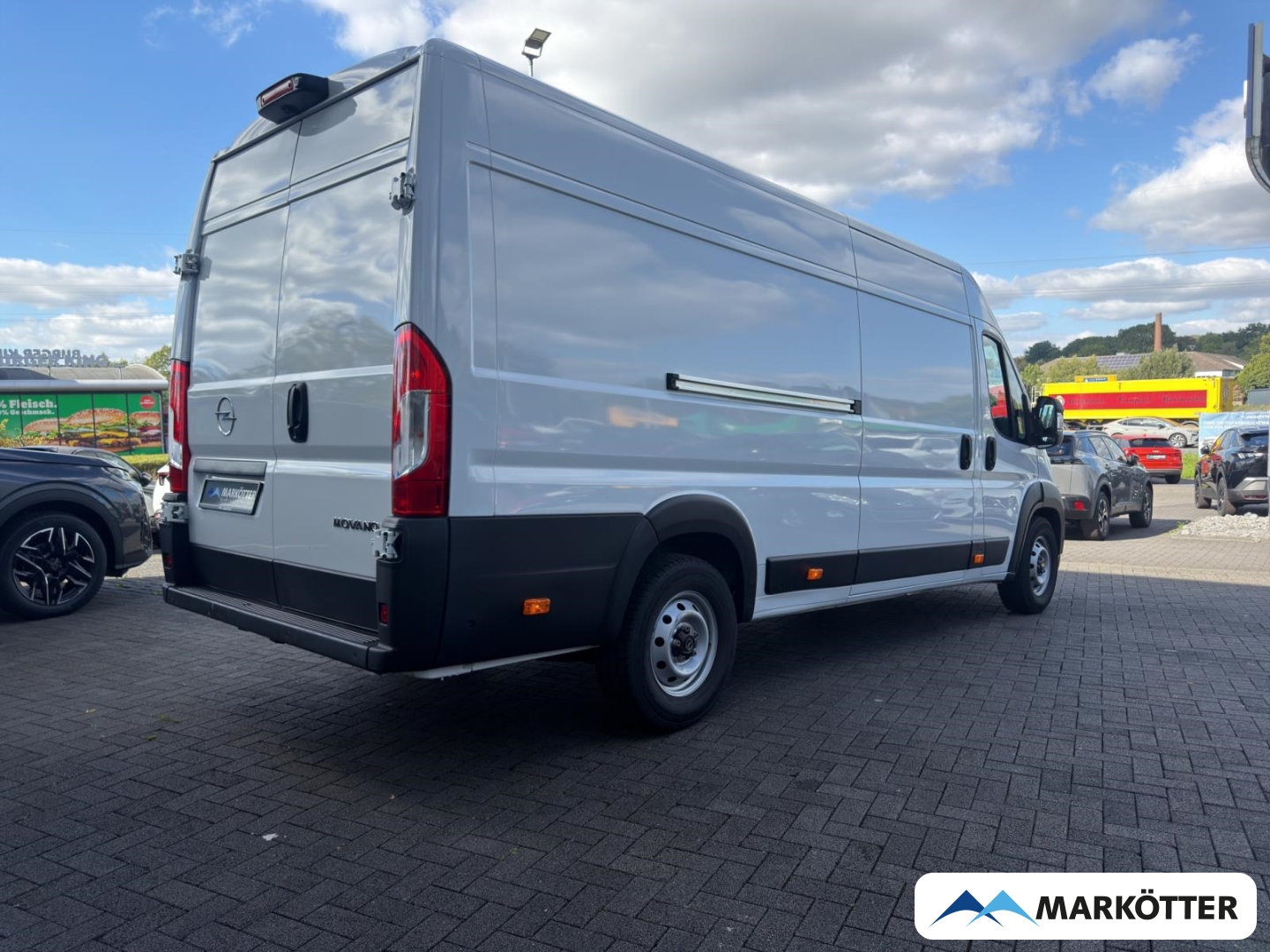 Fahrzeugabbildung Opel Movano Kasten 35 L4H2 BlueHDI 180/NAVI/Flügel./Carplay