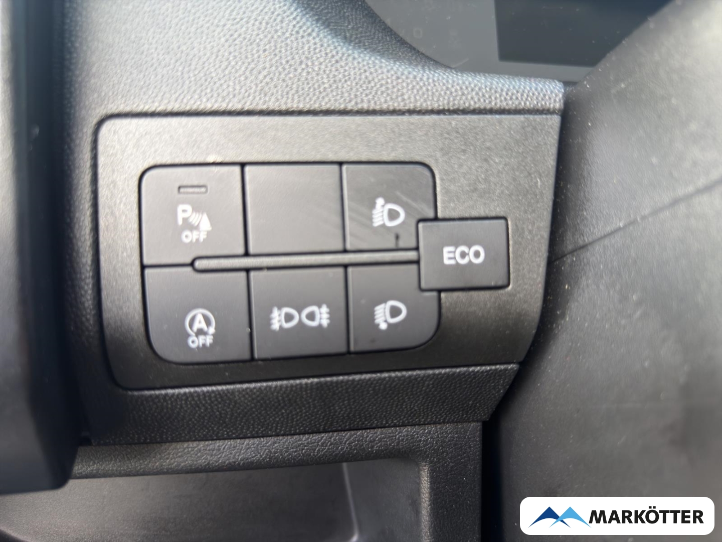 Fahrzeugabbildung Opel Movano Kasten 35 L4H2 BlueHDI 180/NAVI/Flügel./Carplay