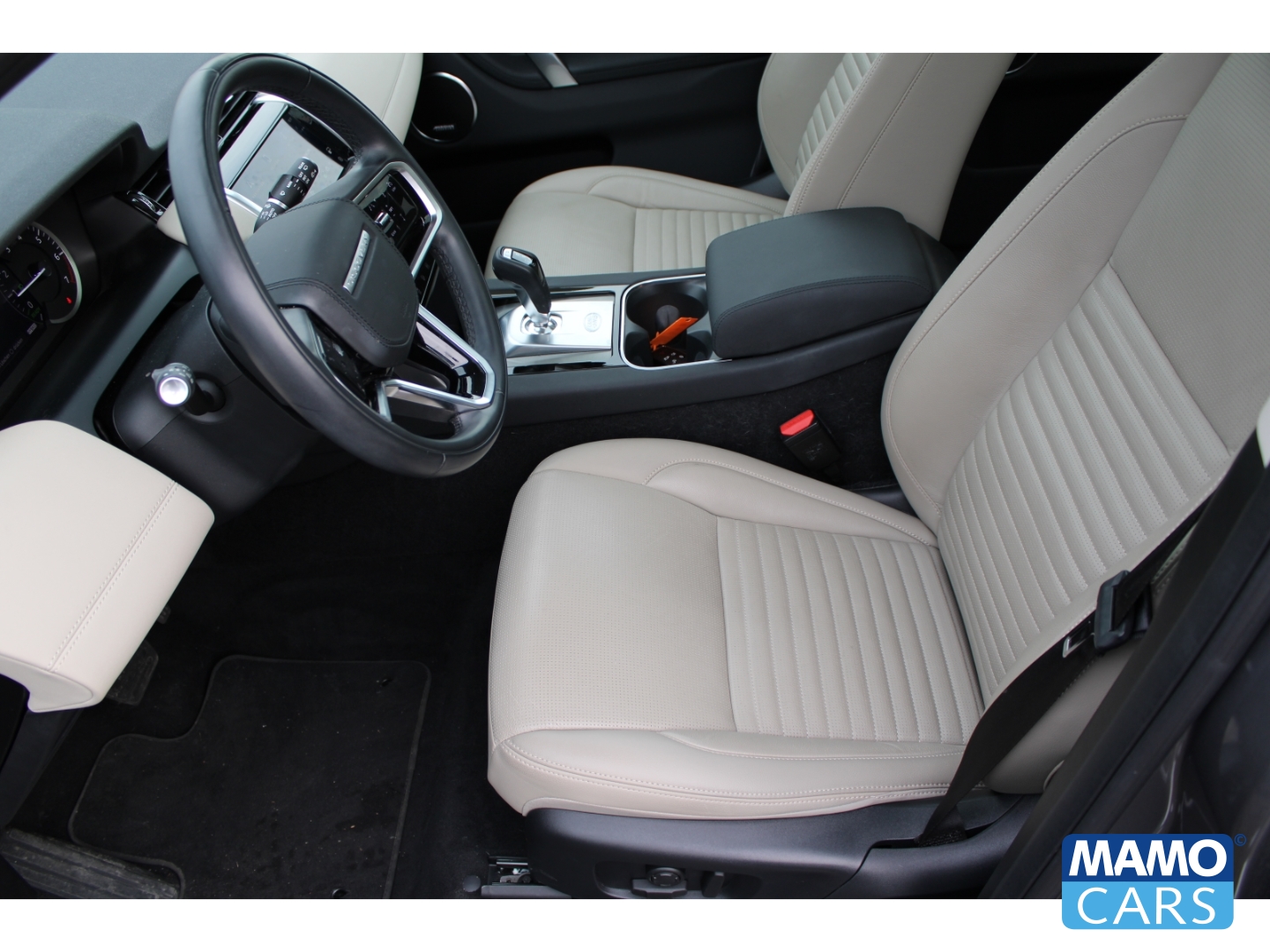 Fahrzeugabbildung Land Rover Discovery Sport P300e Hybrid R-Dynamic SE ACC/Keyl/Pano