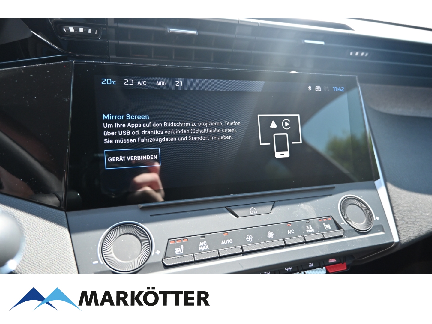 Fahrzeugabbildung Peugeot 408 Allure Hybrid 145/CAM/Keyless/SHZ+LHZ/LED