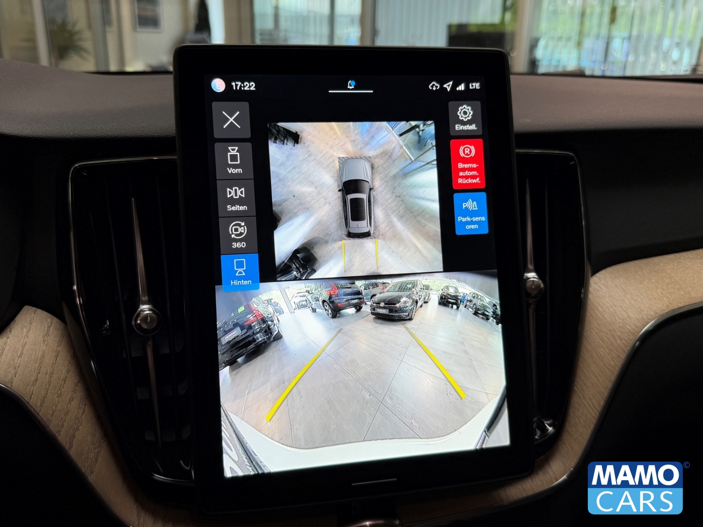Fahrzeugabbildung Volvo XC60 T6 AWD Plus Dark FACELIFT AHK/HUD/PANO/ACC