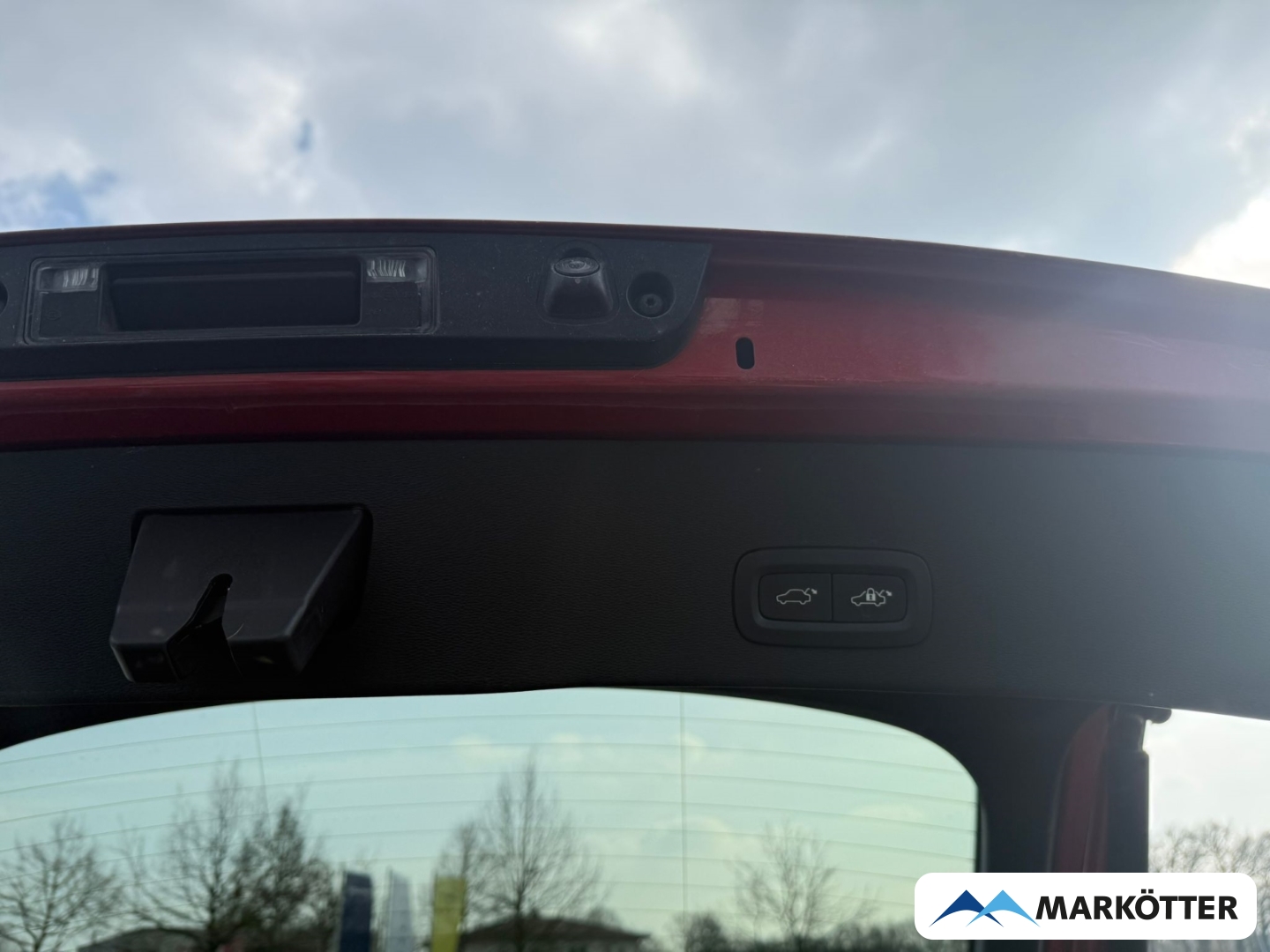 Fahrzeugabbildung Volvo C40 Ultimate Pure Electric ACC/BLIS/360°/H&K/SHZ