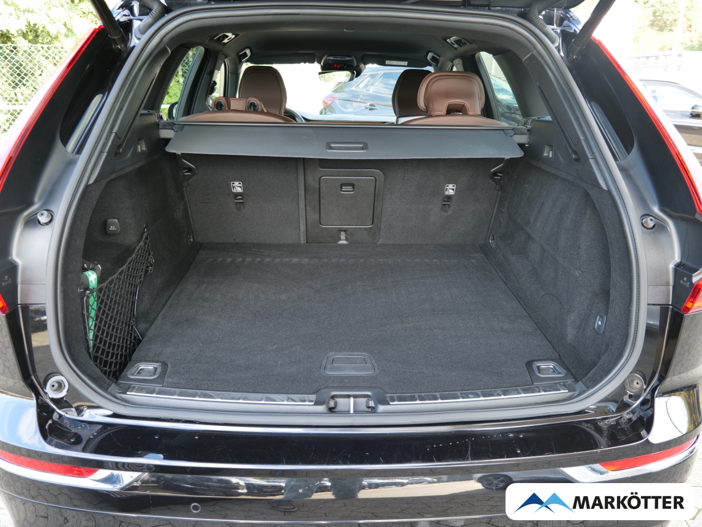 Fahrzeugabbildung Volvo XC60 B4 AWD Inscription ACC/BLIS/AHK/Leder Cognac