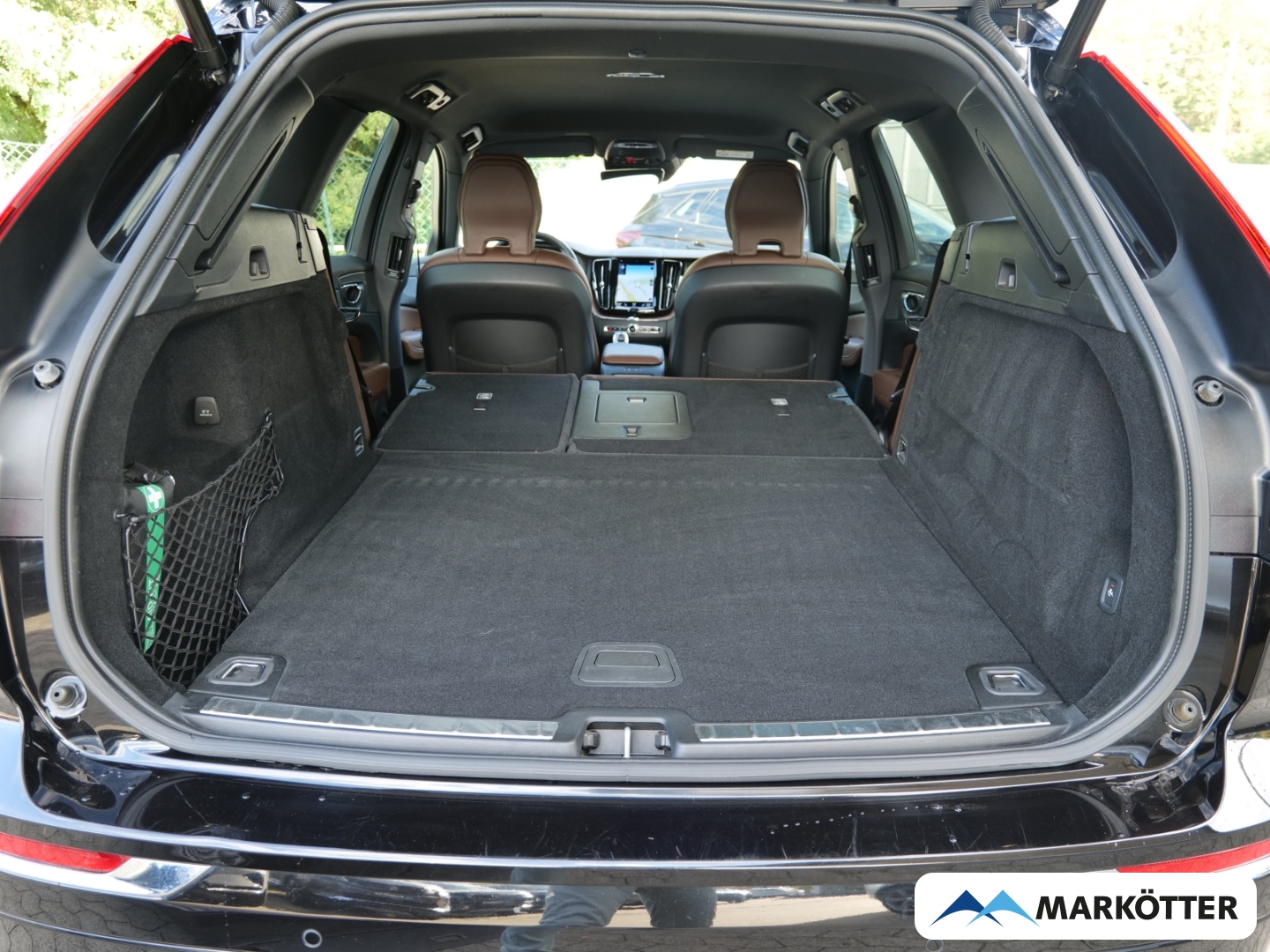 Fahrzeugabbildung Volvo XC60 B4 AWD Inscription ACC/BLIS/AHK/Leder Cognac