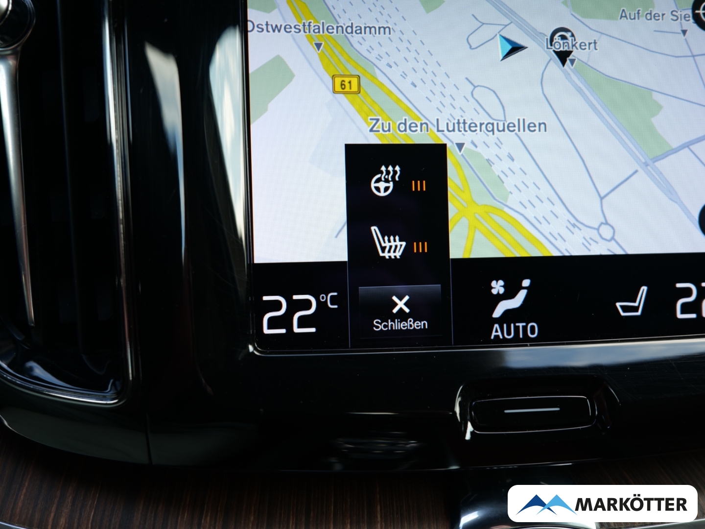 Fahrzeugabbildung Volvo XC60 B4 AWD Inscription ACC/BLIS/AHK/Leder Cognac