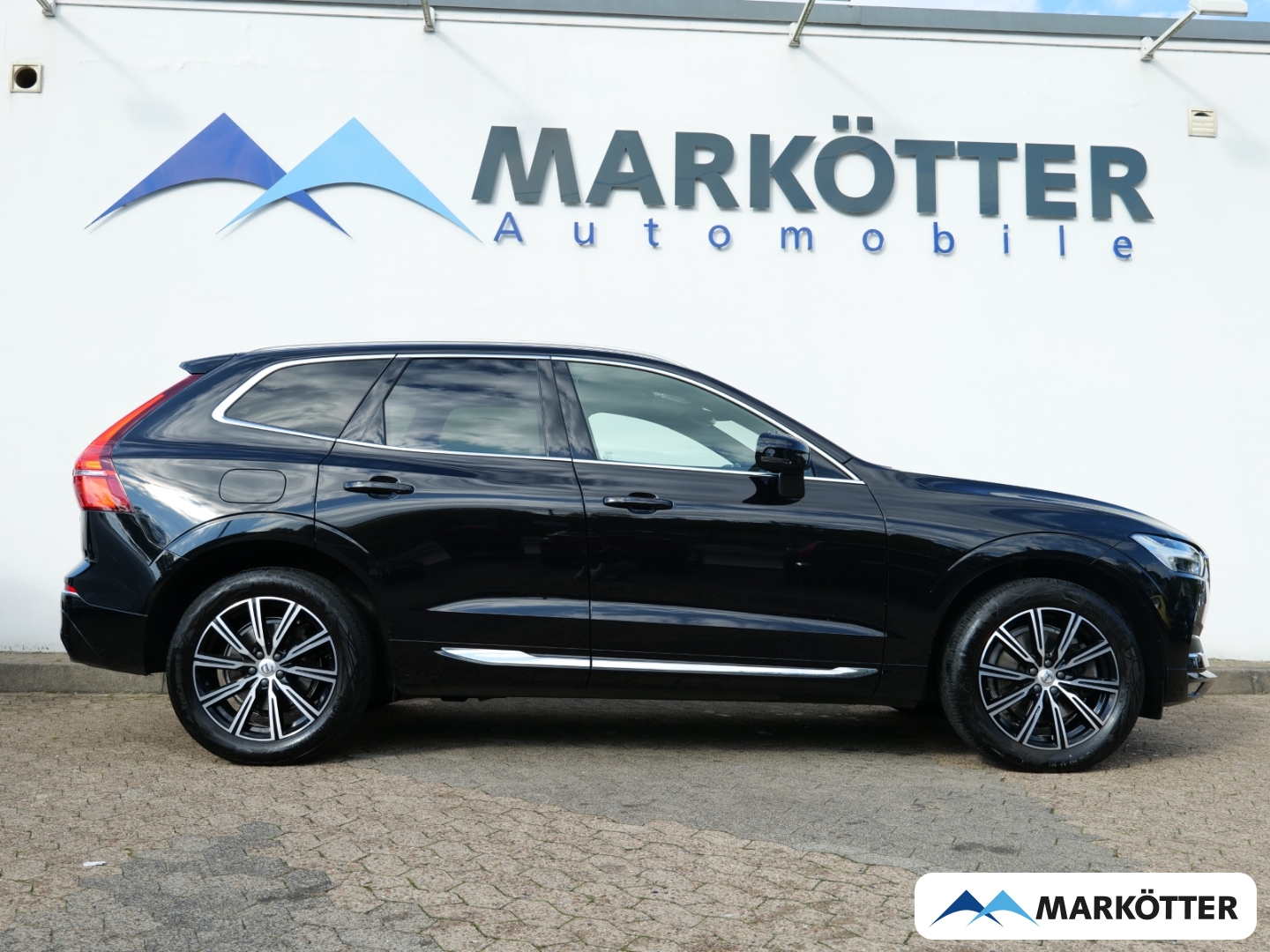 Fahrzeugabbildung Volvo XC60 B4 AWD Inscription ACC/BLIS/AHK/Leder Cognac
