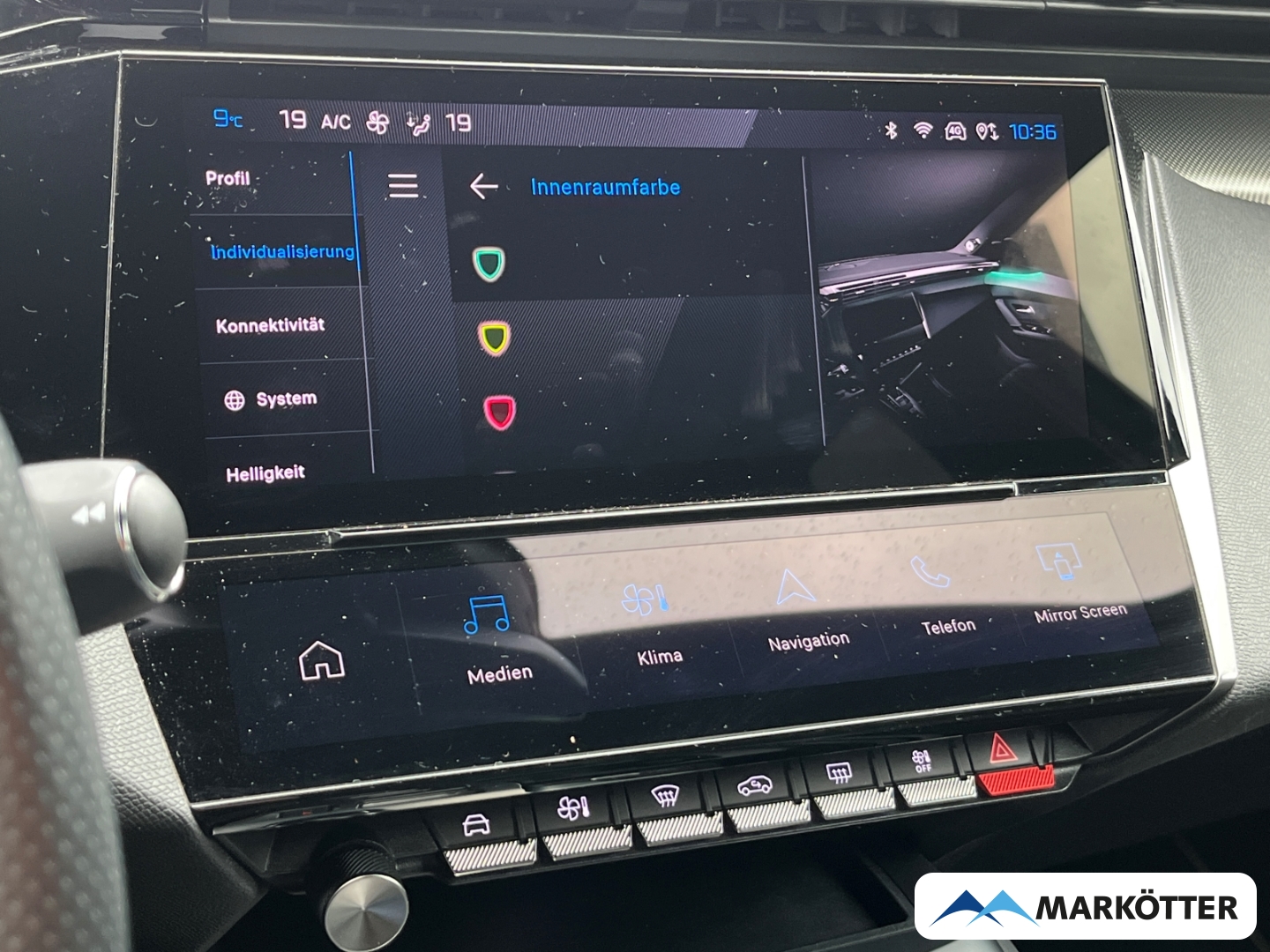 Fahrzeugabbildung Peugeot 308 SW GT Hybrid 180 ACC/Keyless/FSH/Matrix-LED