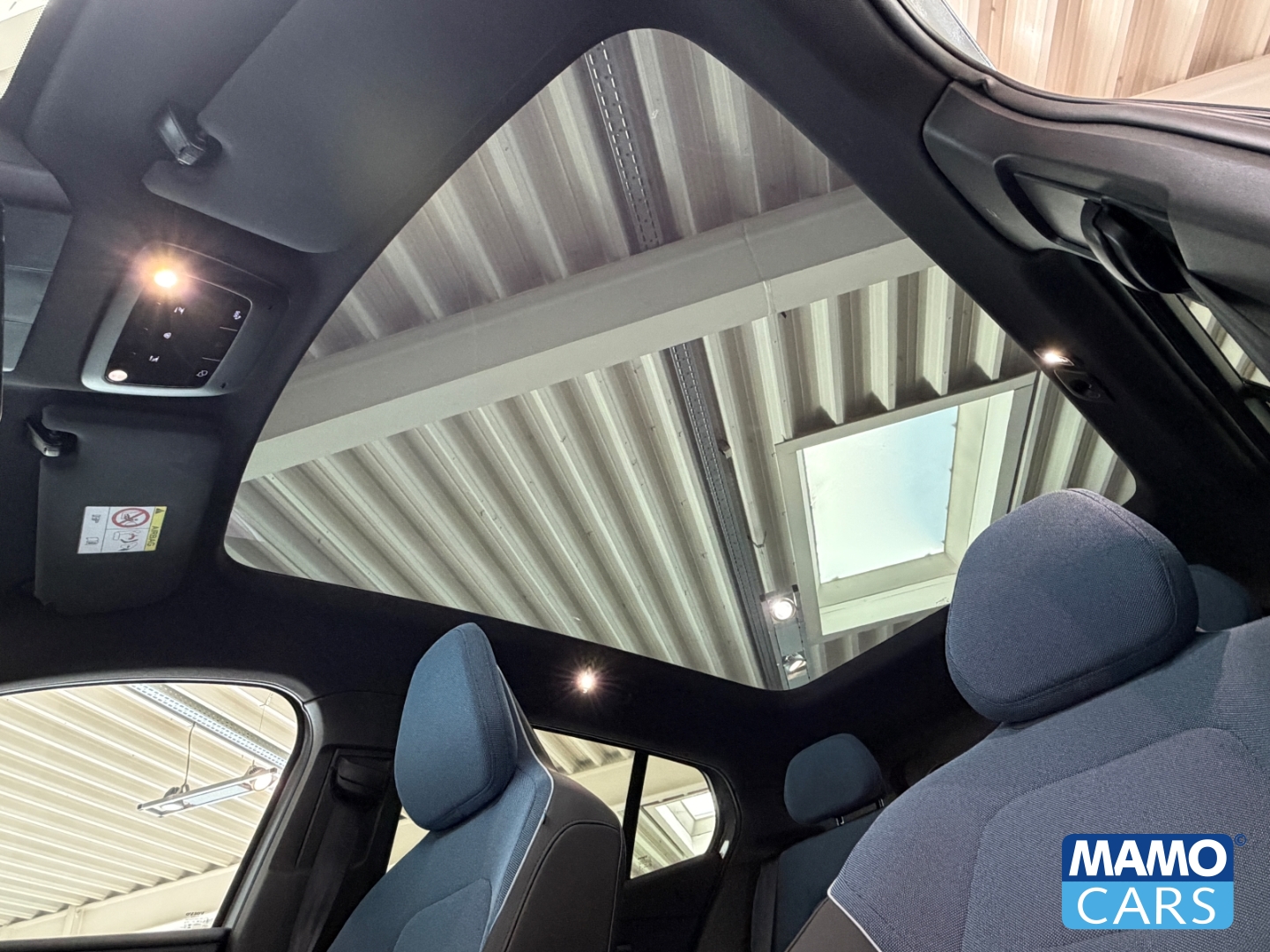 Fahrzeugabbildung Volvo EX30 Ultra Twin Performance WP/ACC/PANO/SHZ/360°
