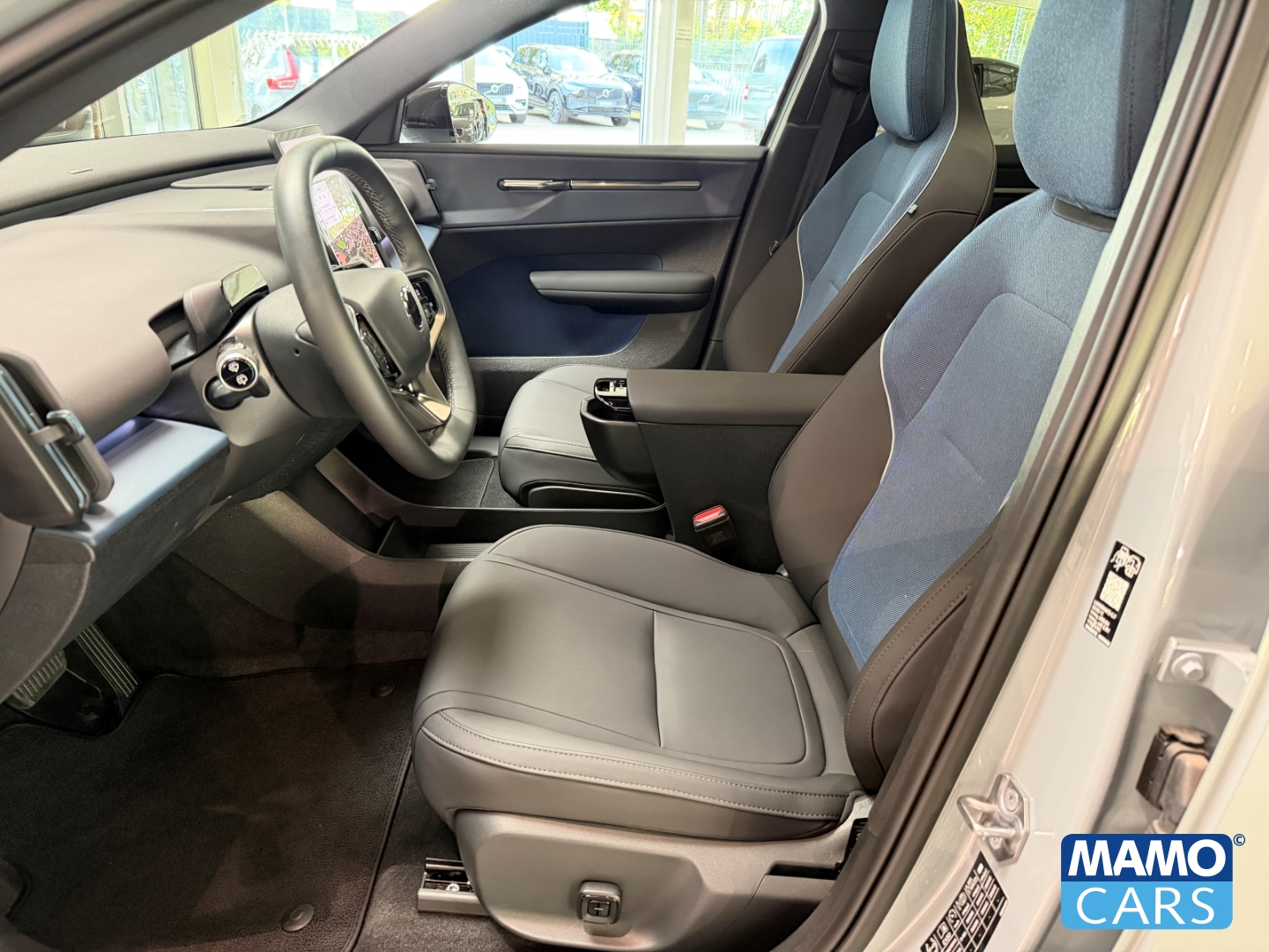 Fahrzeugabbildung Volvo EX30 Ultra Twin Performance WP/ACC/PANO/SHZ/360°