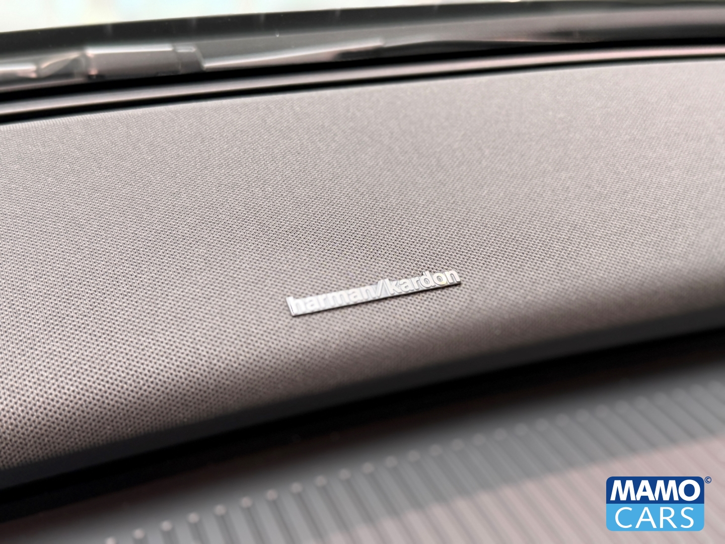 Fahrzeugabbildung Volvo EX30 Ultra Twin Performance WP/ACC/PANO/SHZ/360°