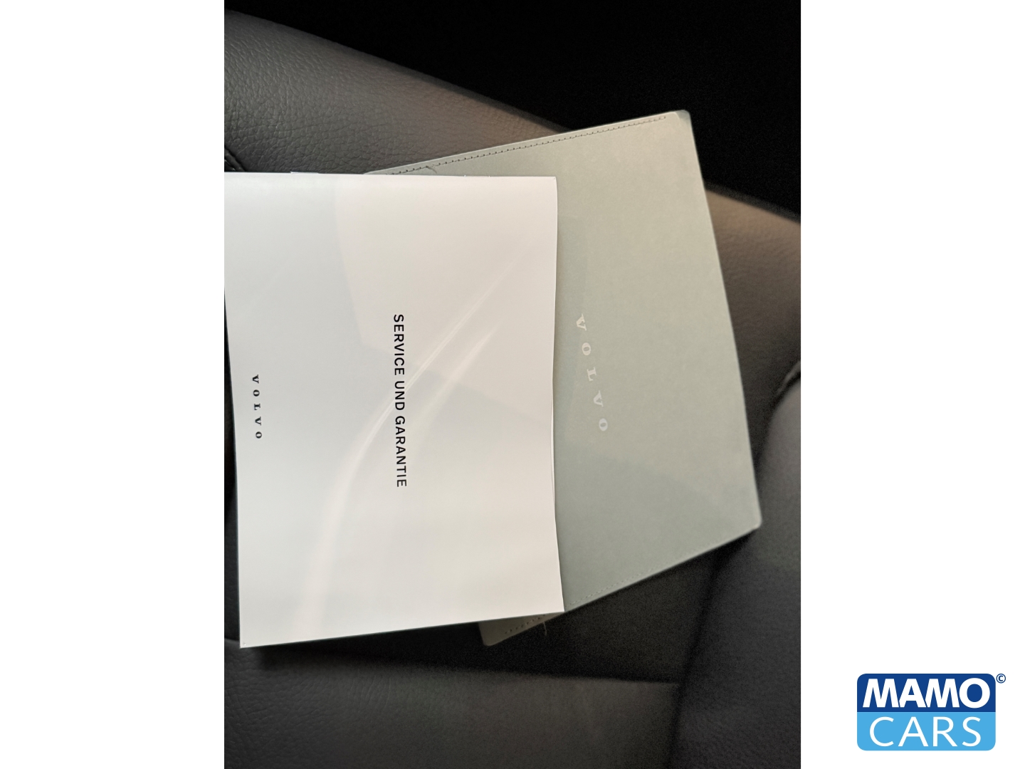 Fahrzeugabbildung Volvo XC60 B5 AWD Core ACC/CAM/BLIS/SHZ/LHZ/H&K