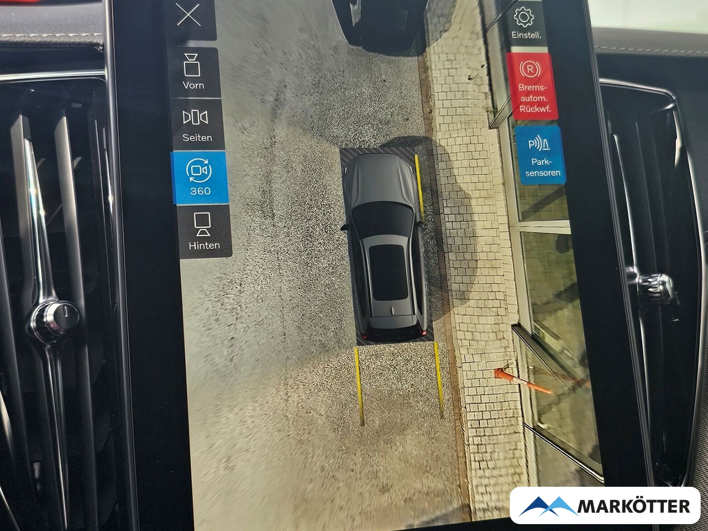 Fahrzeugabbildung Volvo XC60 Ultra Bright Recharge Plug-In Hybrid AWD