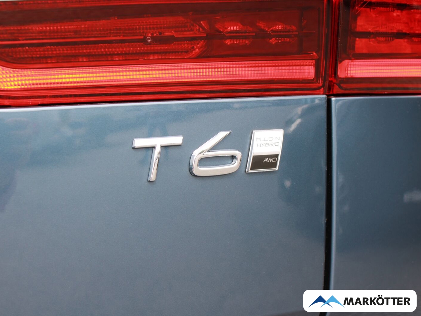 Fahrzeugabbildung Volvo XC60 Ultra Bright Recharge Plug-In Hybrid AWD