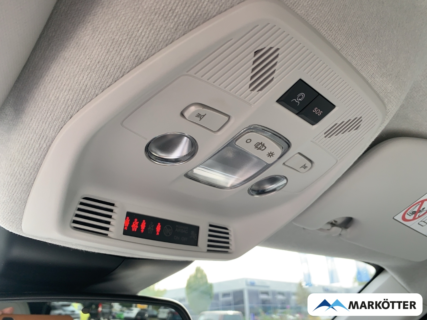 Fahrzeugabbildung Citroen C3 Aircross 113 MAX/Head-up/Navi/PDC/Kamera/LED