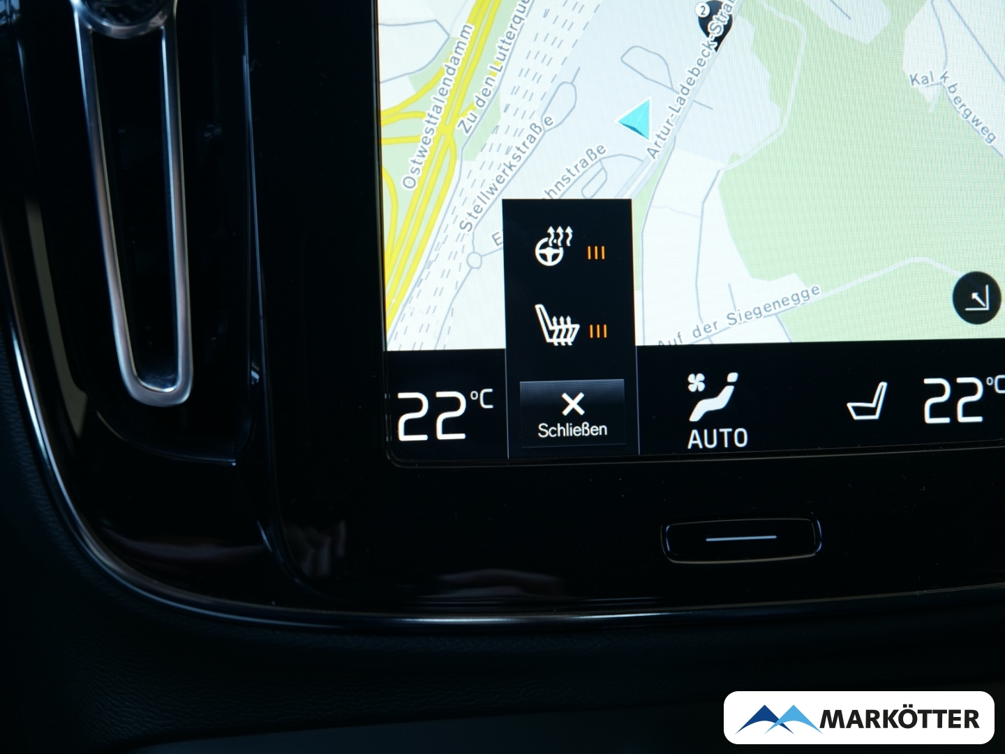 Fahrzeugabbildung Volvo XC40 T4 Recharge R-Design 360CAM/Harman Kardon