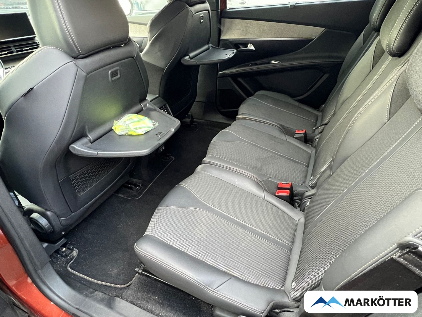 Fahrzeugabbildung Peugeot 5008 1.2 PureTech GT 7-Sitzer ab 1,99%/SHZ/ACC/BLIS/CAM