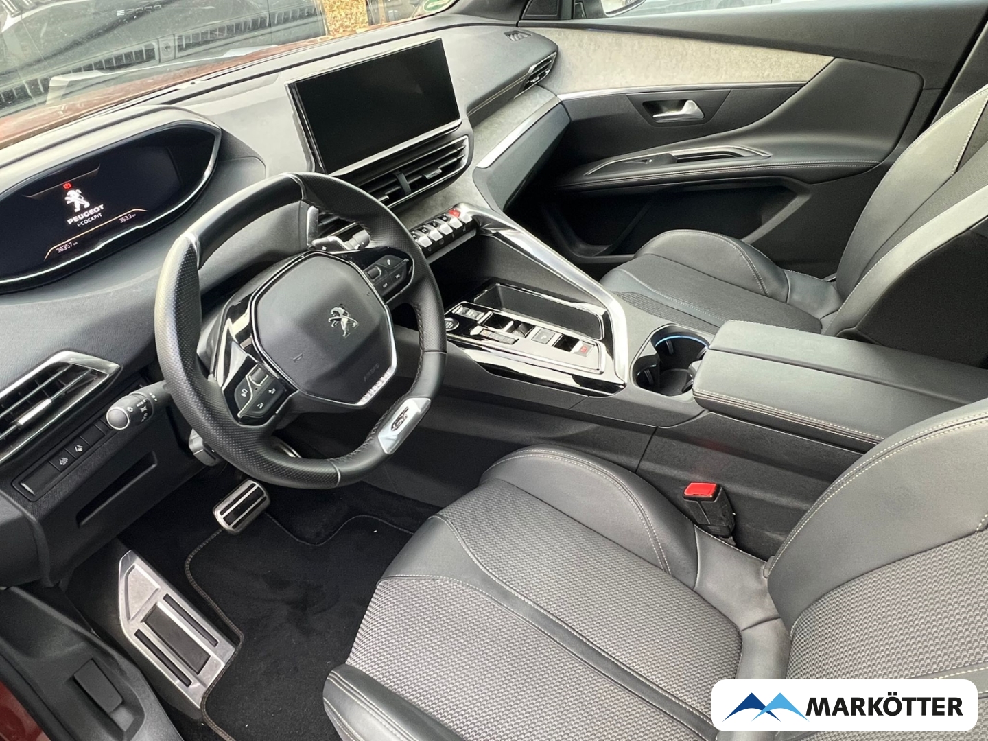Fahrzeugabbildung Peugeot 5008 1.2 PureTech GT 7-Sitzer ab 1,99%/SHZ/ACC/BLIS/CAM