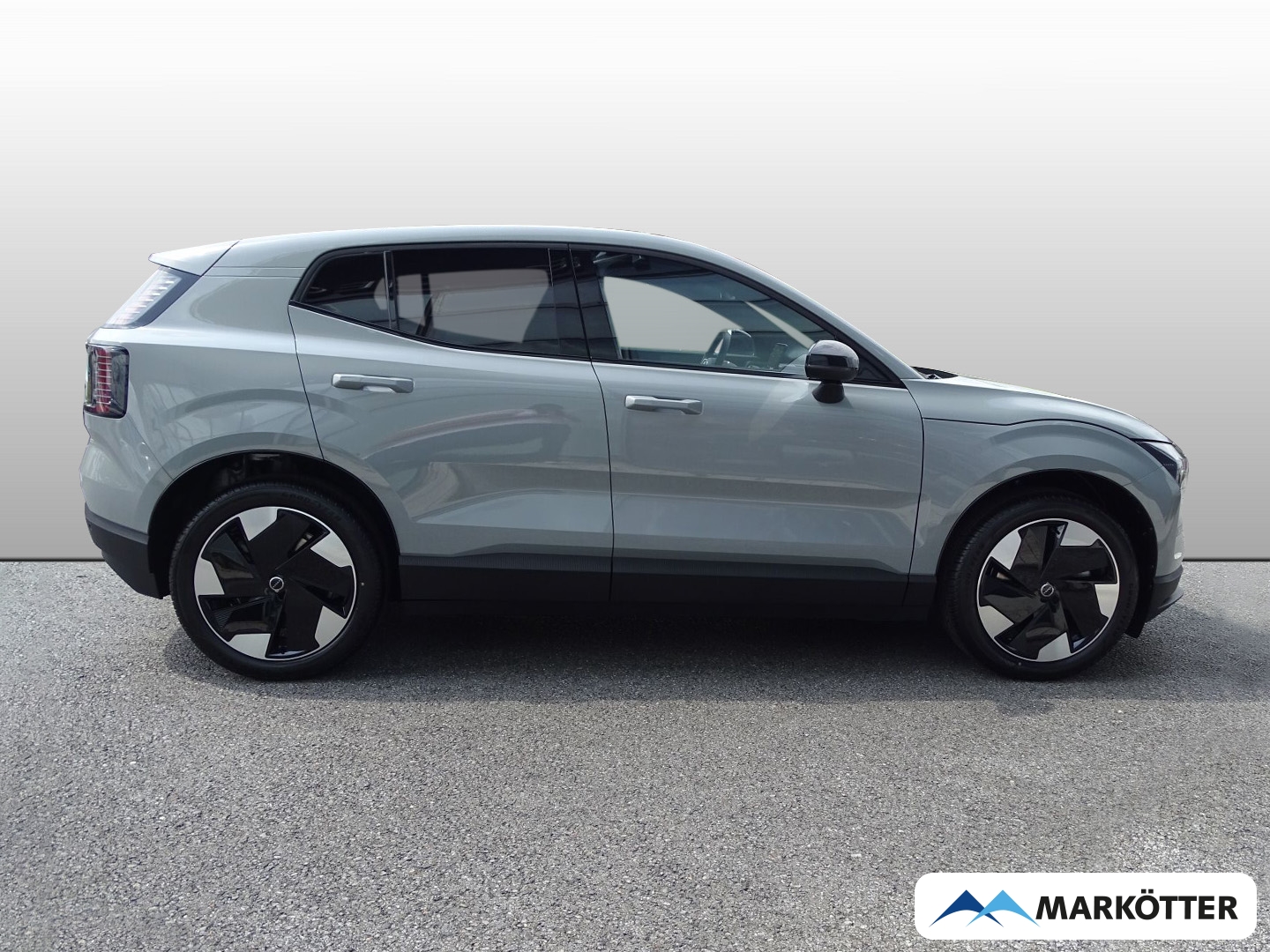 Fahrzeugabbildung Volvo EX30 Plus P5 Long Range 2WD SHZ/LHZ