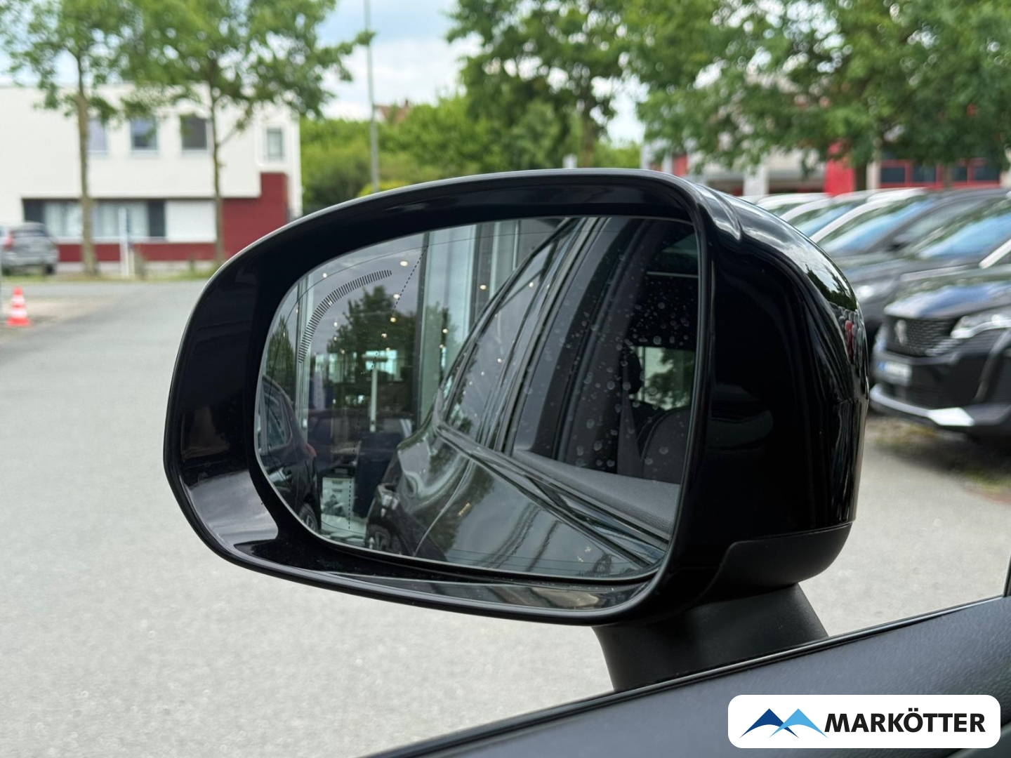 Fahrzeugabbildung Volvo XC60 T6 AWD R Design Recharge ACC/AHK/BLIS/21''