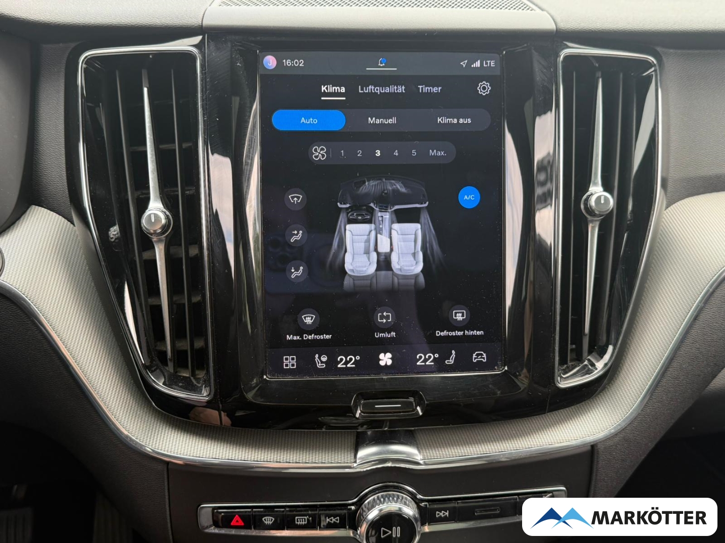 Fahrzeugabbildung Volvo XC60 T6 AWD R Design Recharge ACC/AHK/BLIS/21''