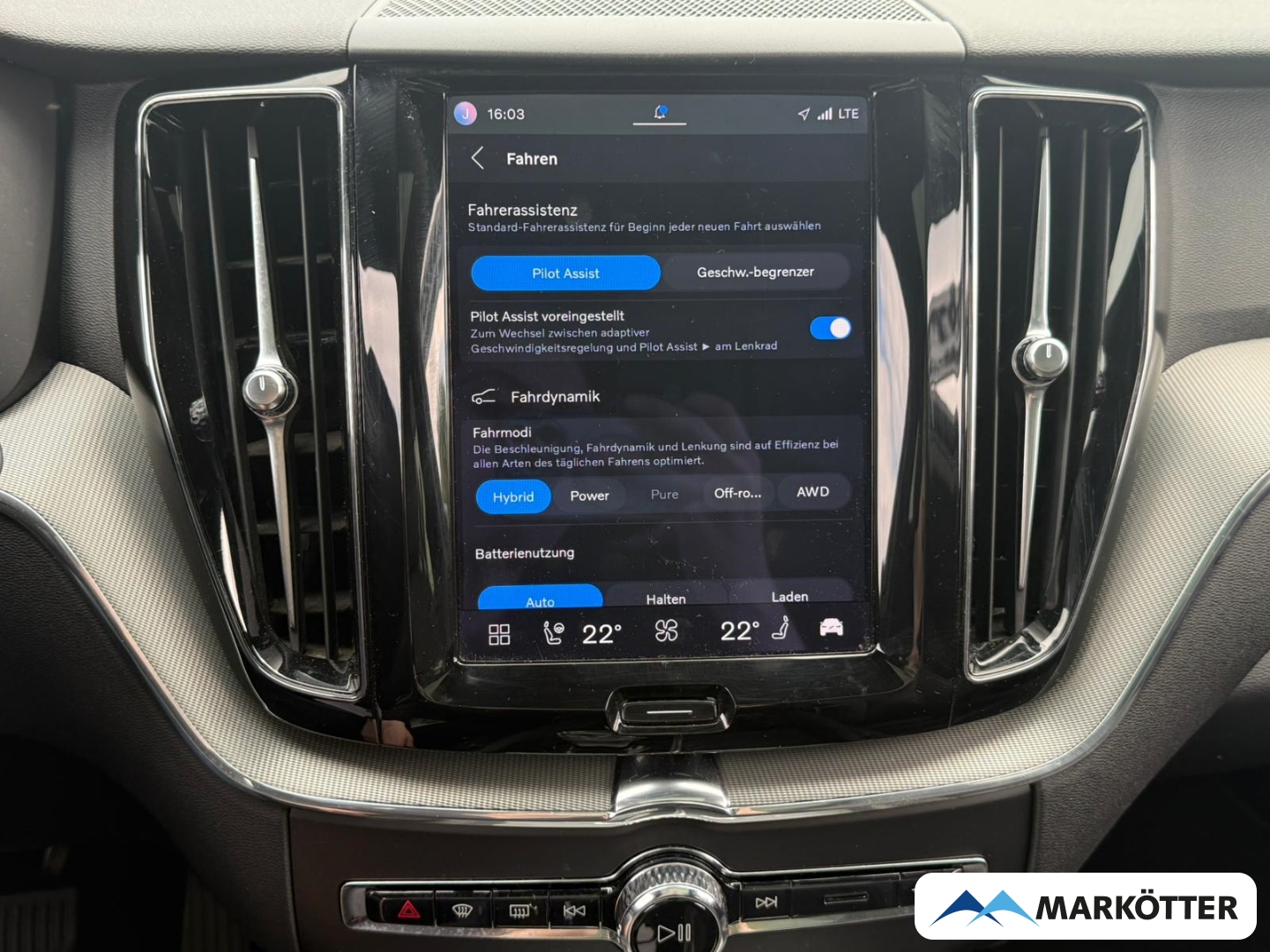 Fahrzeugabbildung Volvo XC60 T6 AWD R Design Recharge ACC/AHK/BLIS/21''