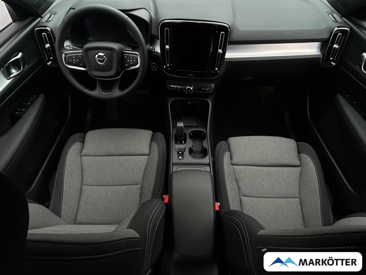 Fahrzeugabbildung Volvo XC40 B3 Core 2WD ACC/Kamera/LenkradH