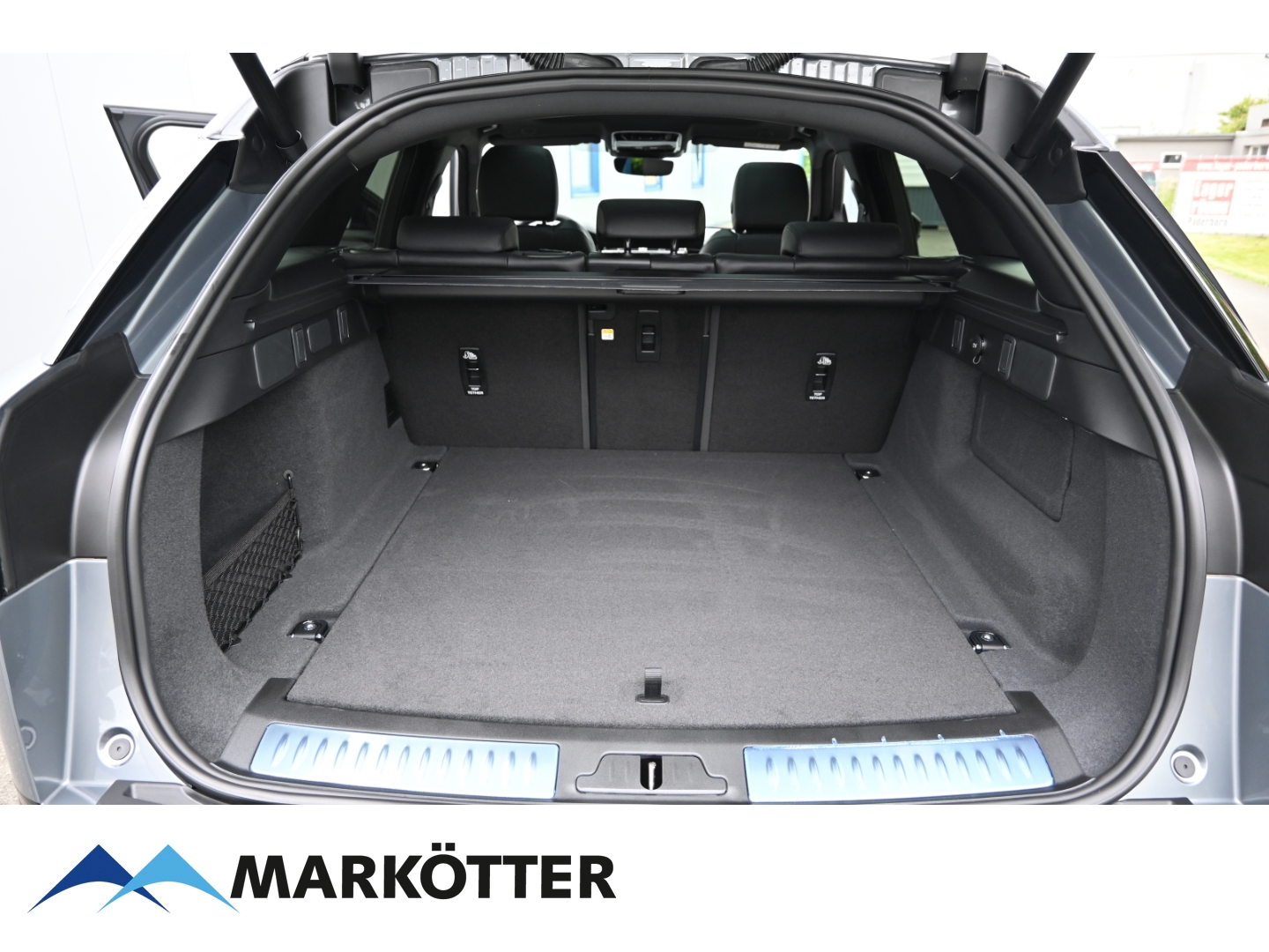 Fahrzeugabbildung Land Rover Range Rover Velar D300 Dynamic SE /S-Dach/Black-Pkt