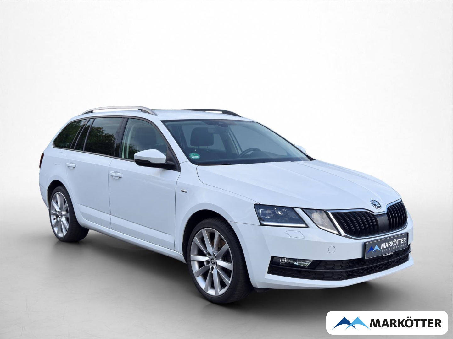 Fahrzeugabbildung SKODA Octavia Combi Clever/Navi/LED/PDC/E-Heckklappe