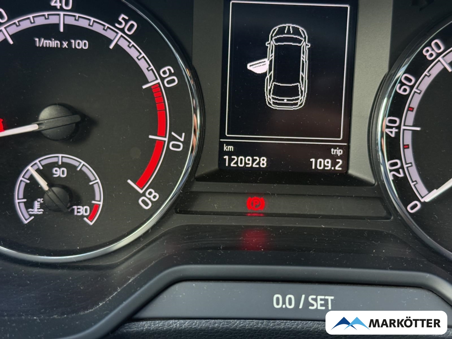 Fahrzeugabbildung SKODA Octavia Combi Clever/Navi/LED/PDC/E-Heckklappe