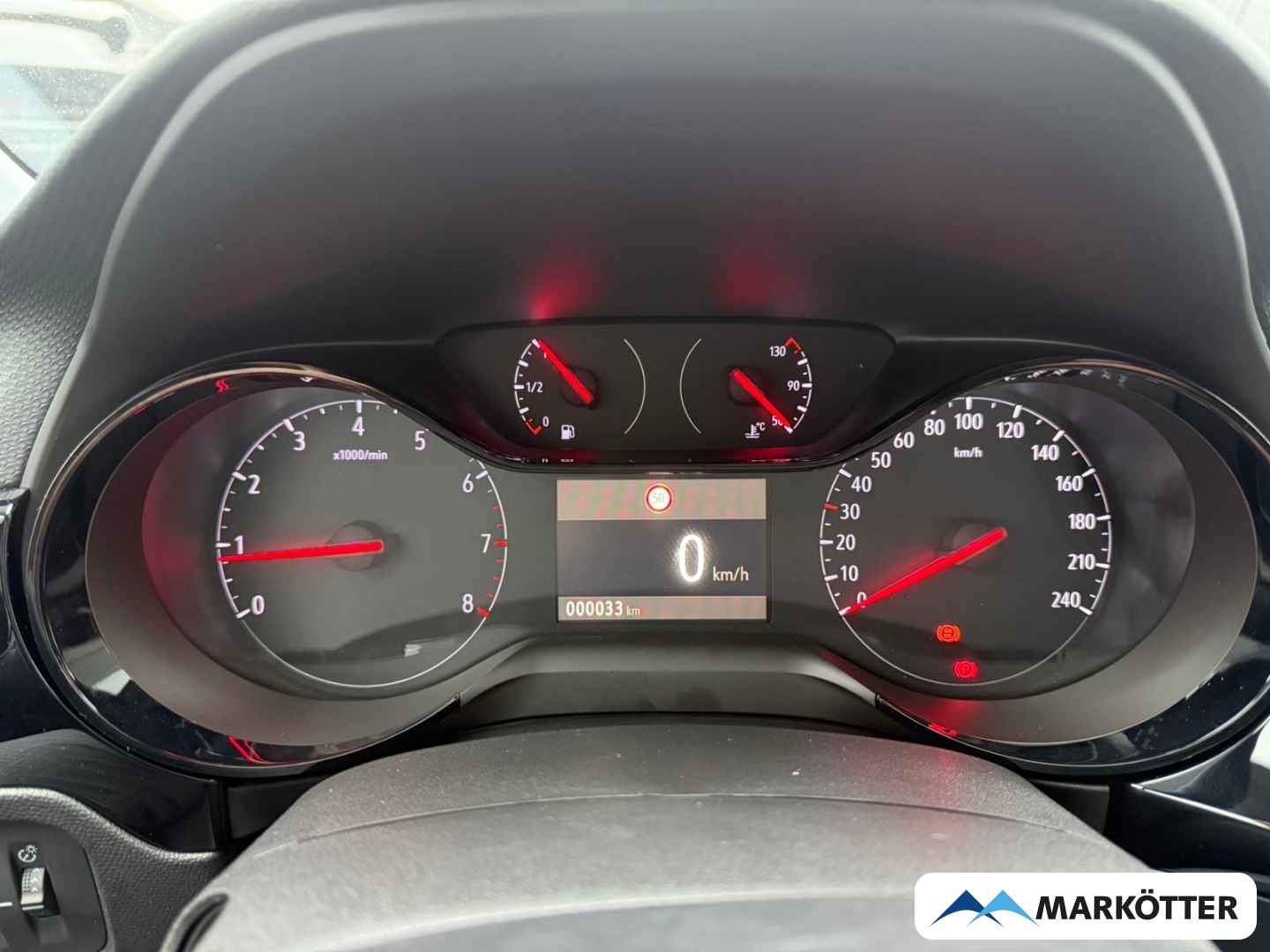 Fahrzeugabbildung Opel Corsa Edition Sitz-und Lenkradheizung/Allwetterreifen