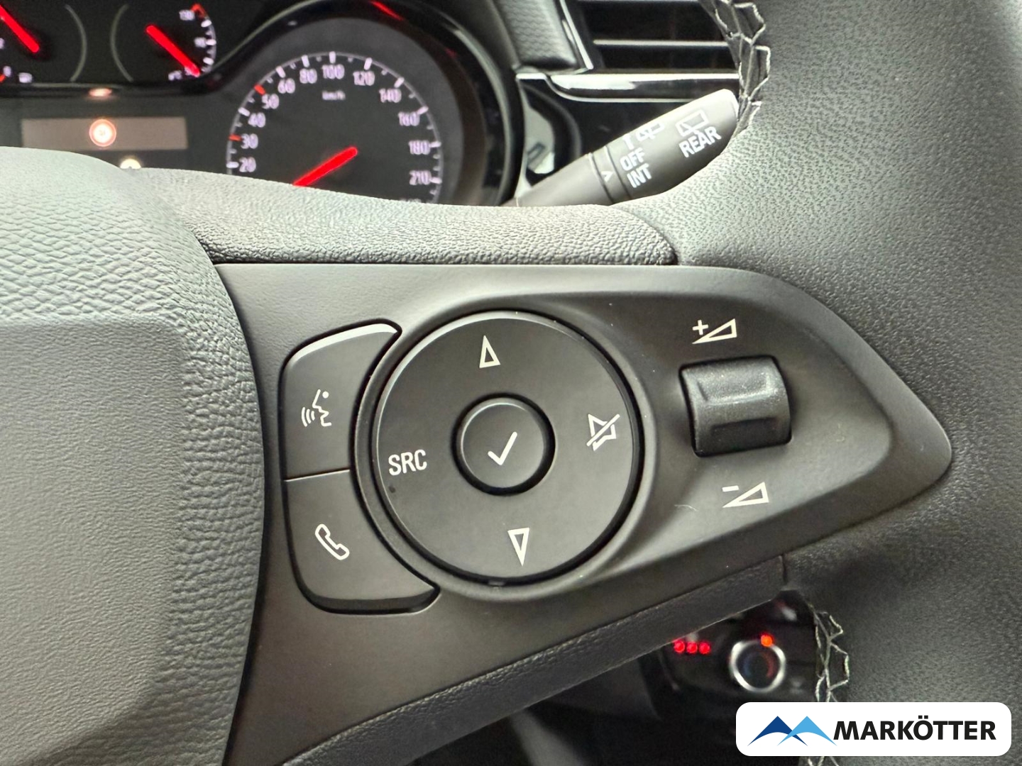 Fahrzeugabbildung Opel Corsa Edition Sitz-und Lenkradheizung/Allwetterreifen