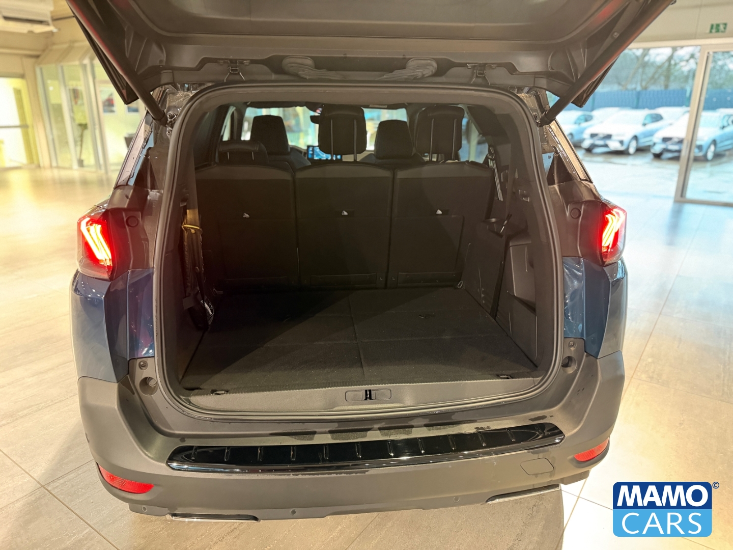 Fahrzeugabbildung Peugeot 5008 GT 7-Sitzer ACC/AHK/SHZ/NAVI/CAM/BLIS