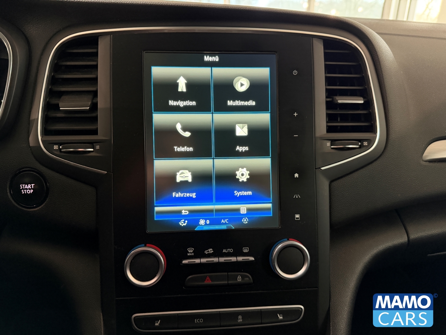 Fahrzeugabbildung Renault Megane IV Intens ACC/NAVI/SHZ/PDC/KLIMA