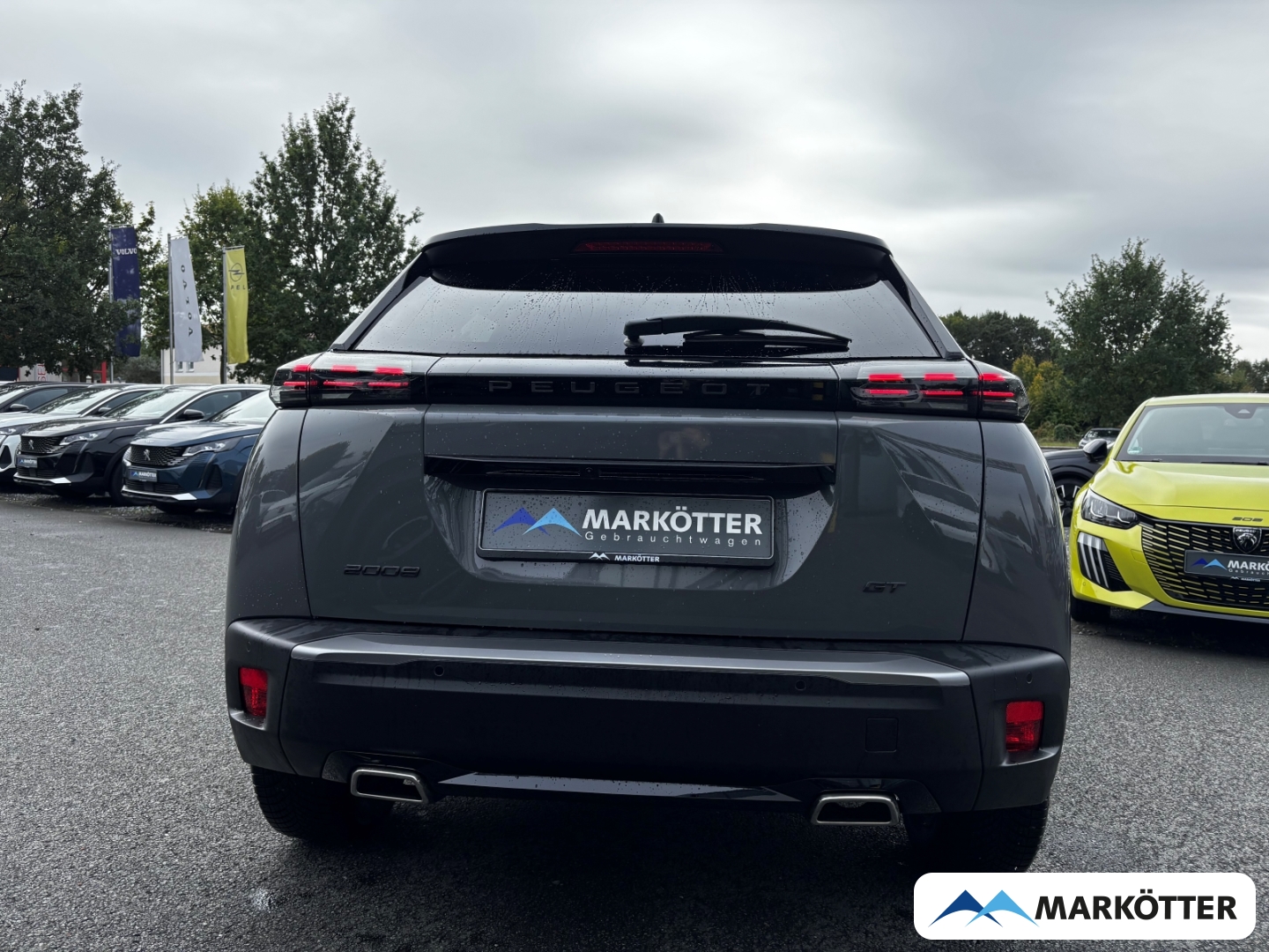 Fahrzeugabbildung Peugeot 2008 GT BLIS/CAM/NAV/SHZ/APPLE/ALLWETTER/MASSAGE