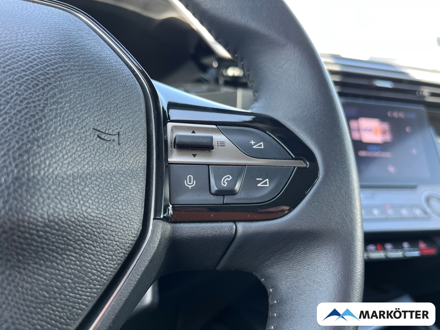 Fahrzeugabbildung Peugeot 308 Active Pack 130 Tempomat/Navigation/Sitzheiz