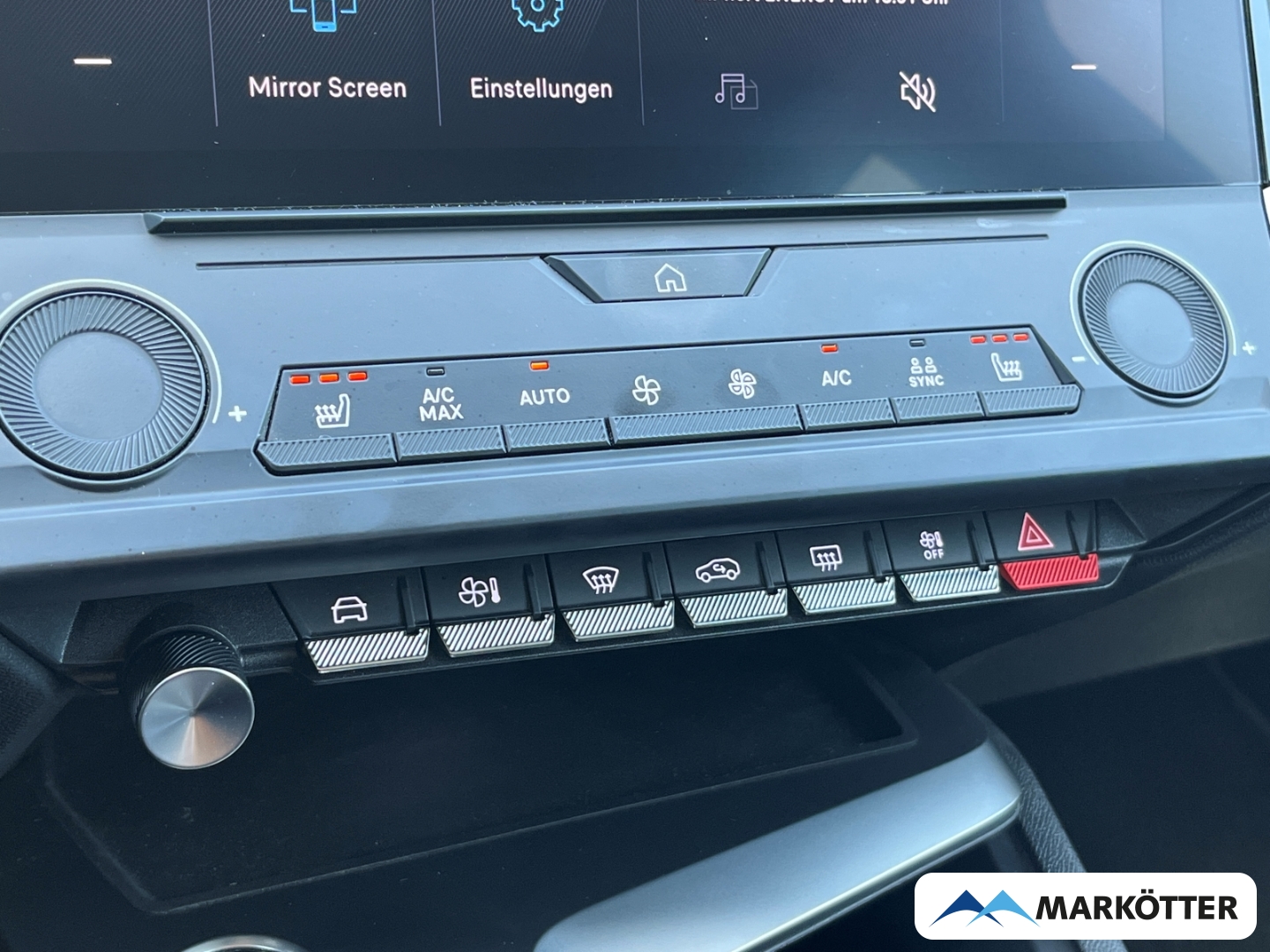 Fahrzeugabbildung Peugeot 308 Active Pack 130 Tempomat/Navigation/Sitzheiz
