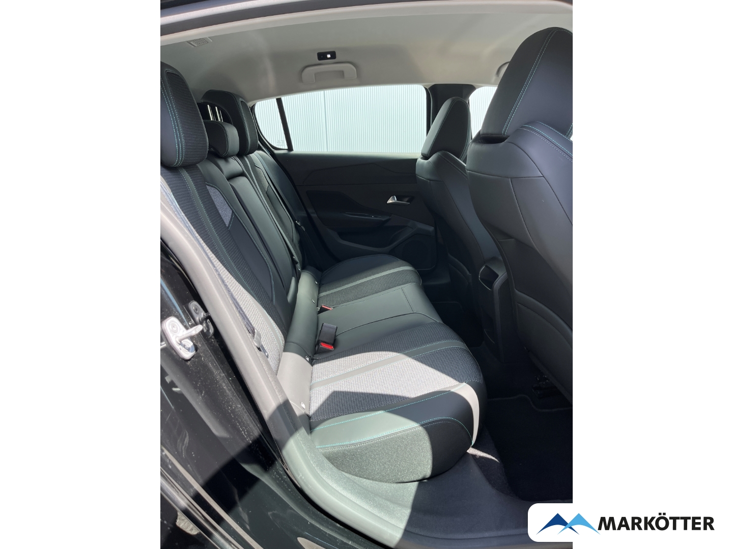Fahrzeugabbildung Peugeot 308 Active Pack 130 Tempomat/Navigation/Sitzheiz