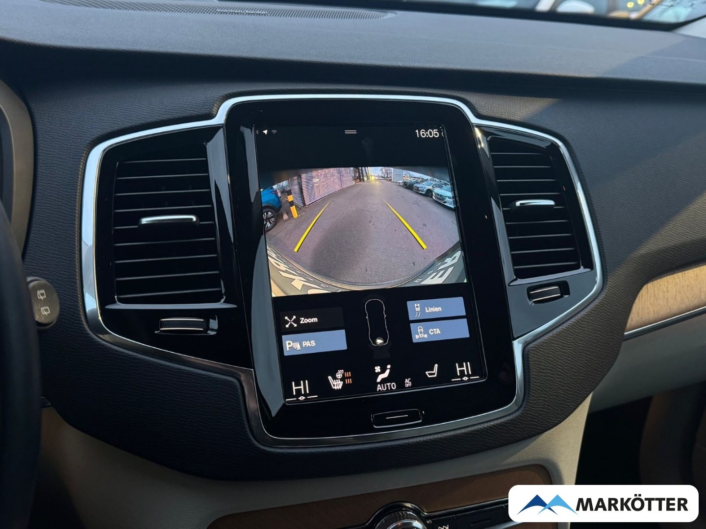 Fahrzeugabbildung Volvo XC90 T8 Inscription Expression AWD 7-Sitzer SHZ/BLIS/ACC