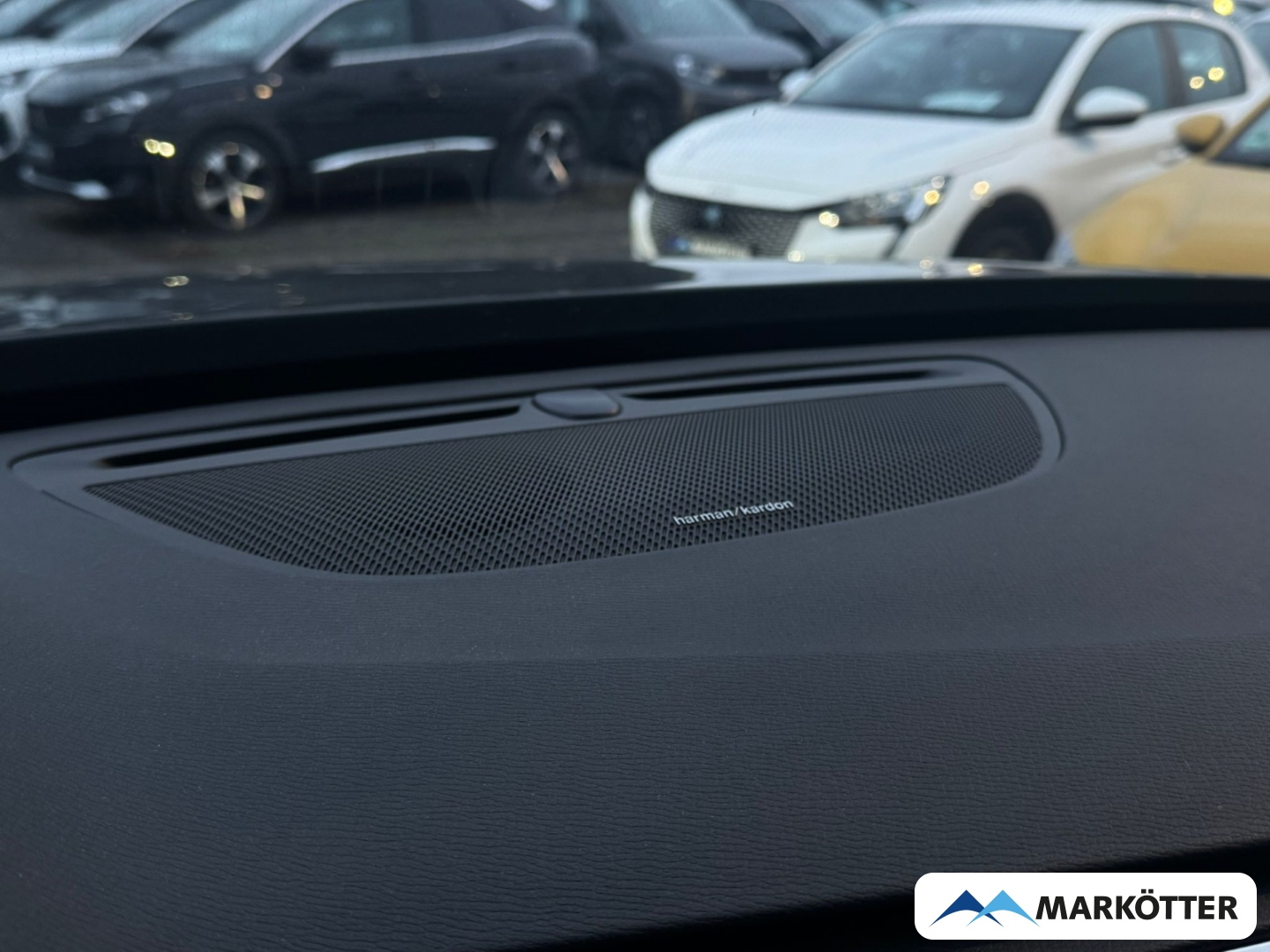 Fahrzeugabbildung Volvo XC90 T8 Inscription Expression AWD 7-Sitzer SHZ/BLIS/ACC