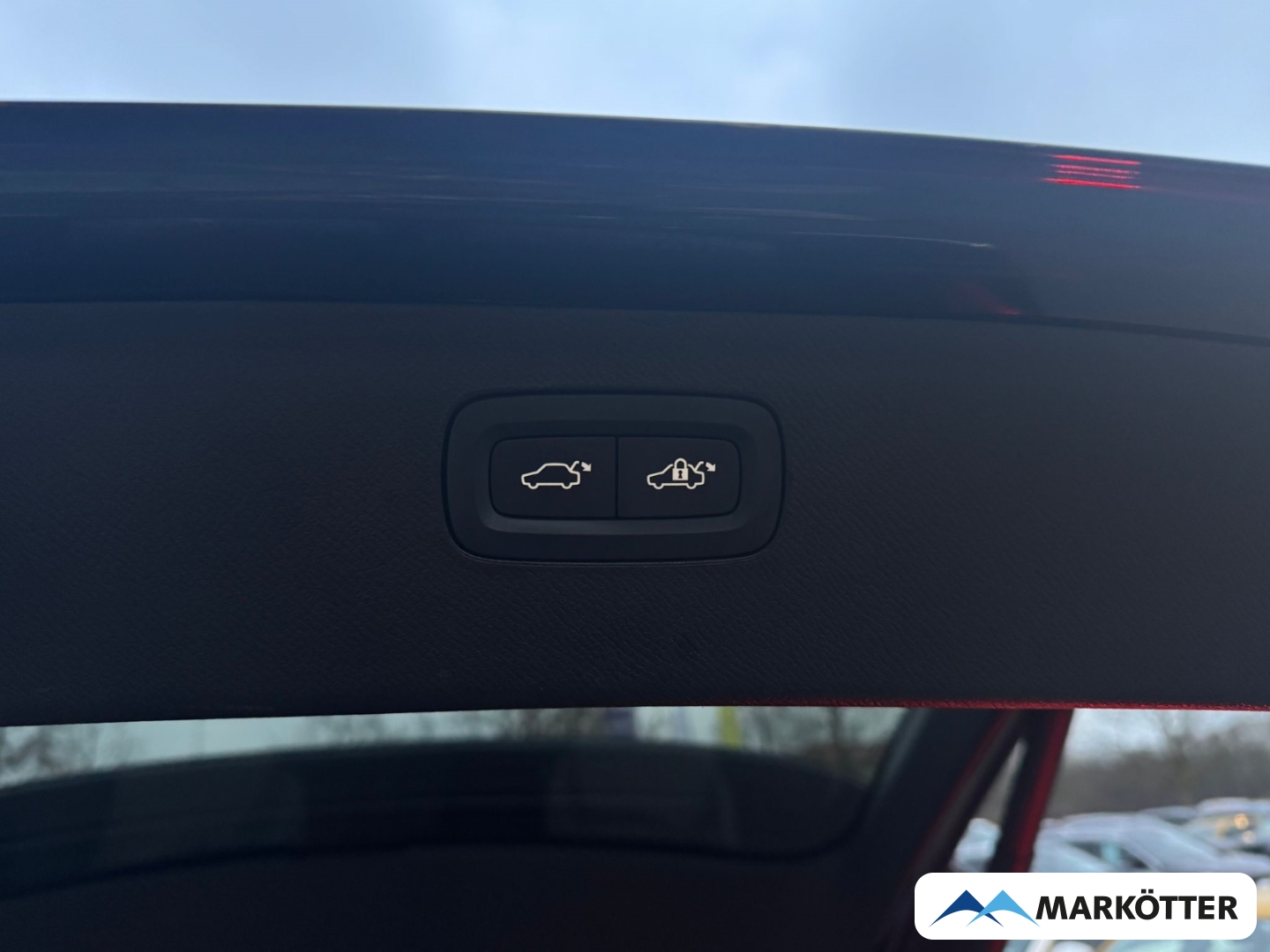 Fahrzeugabbildung Volvo XC90 T8 Inscription Expression AWD 7-Sitzer SHZ/BLIS/ACC