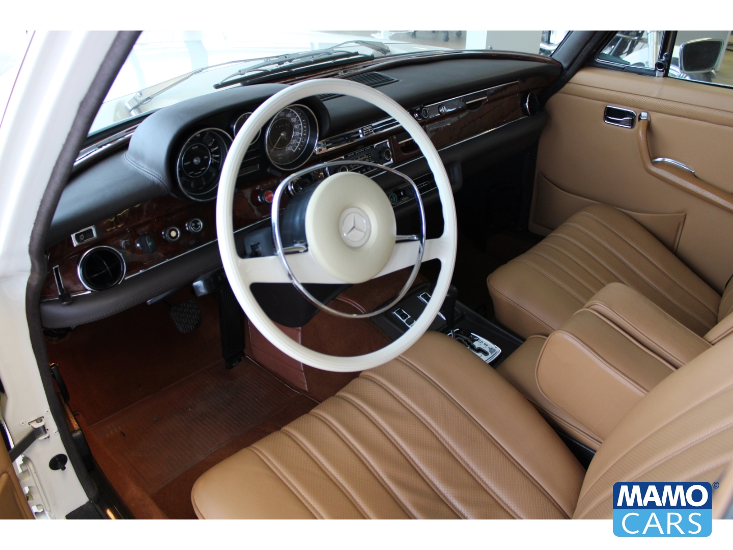 Fahrzeugabbildung Mercedes-Benz 280 SE 4.5/Vollrestauration/*Traumzustand*