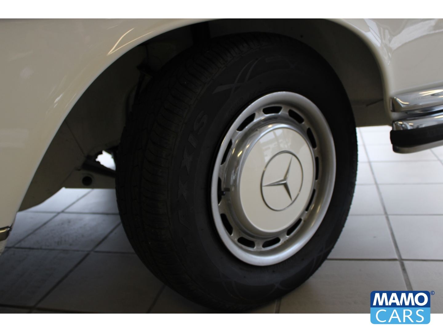 Fahrzeugabbildung Mercedes-Benz 280 SE 4.5/Vollrestauration/*Traumzustand*