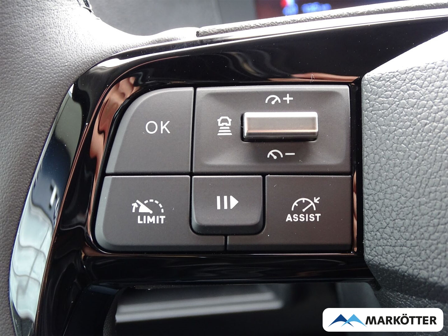 Fahrzeugabbildung Peugeot Traveller Active L2 5-Sitzer, Lenkradheizung, Digitales Cockpit
