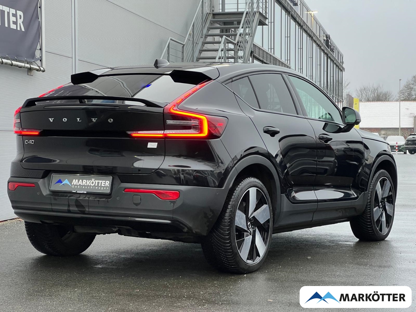 Fahrzeugabbildung Volvo C40 Ultimate Recharge Pure Electric AWD/PANO/360CAM