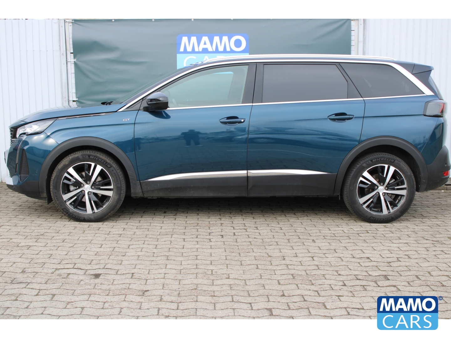 Fahrzeugabbildung Peugeot 5008 Hybrid 136 GT 7-Sitzer/AHK/Kamera/ACC/Memory