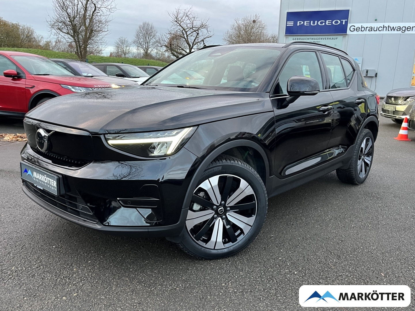 Fahrzeugabbildung Volvo XC40 P8 Core Recharge Navi/SHZ/RFK/LHZ/Tempo/AHK